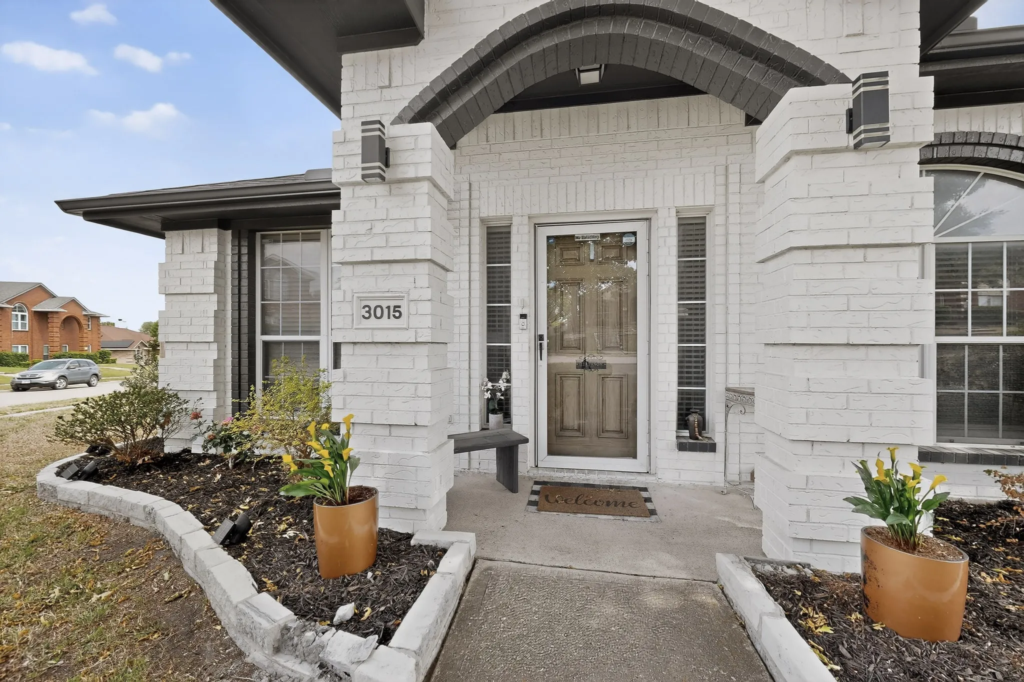 Single Family Residence For Sale in Dallas County , 3015 Antelope Drive, Mesquite, Texas 75181, 4 Bedroom, 2 Bathroom, 2 Garage spaces, 2,498 Sqft, built in 1996, Preowned, mls#21242055, Real Estate Agent in Mesquite, Homes For Sale in Dallas county, Homes For Sale in Mesquite, Realtor in Mesquite Texas, Real Estate Brokerage Independent Realty Texas, Luminita Cordes Realtor
