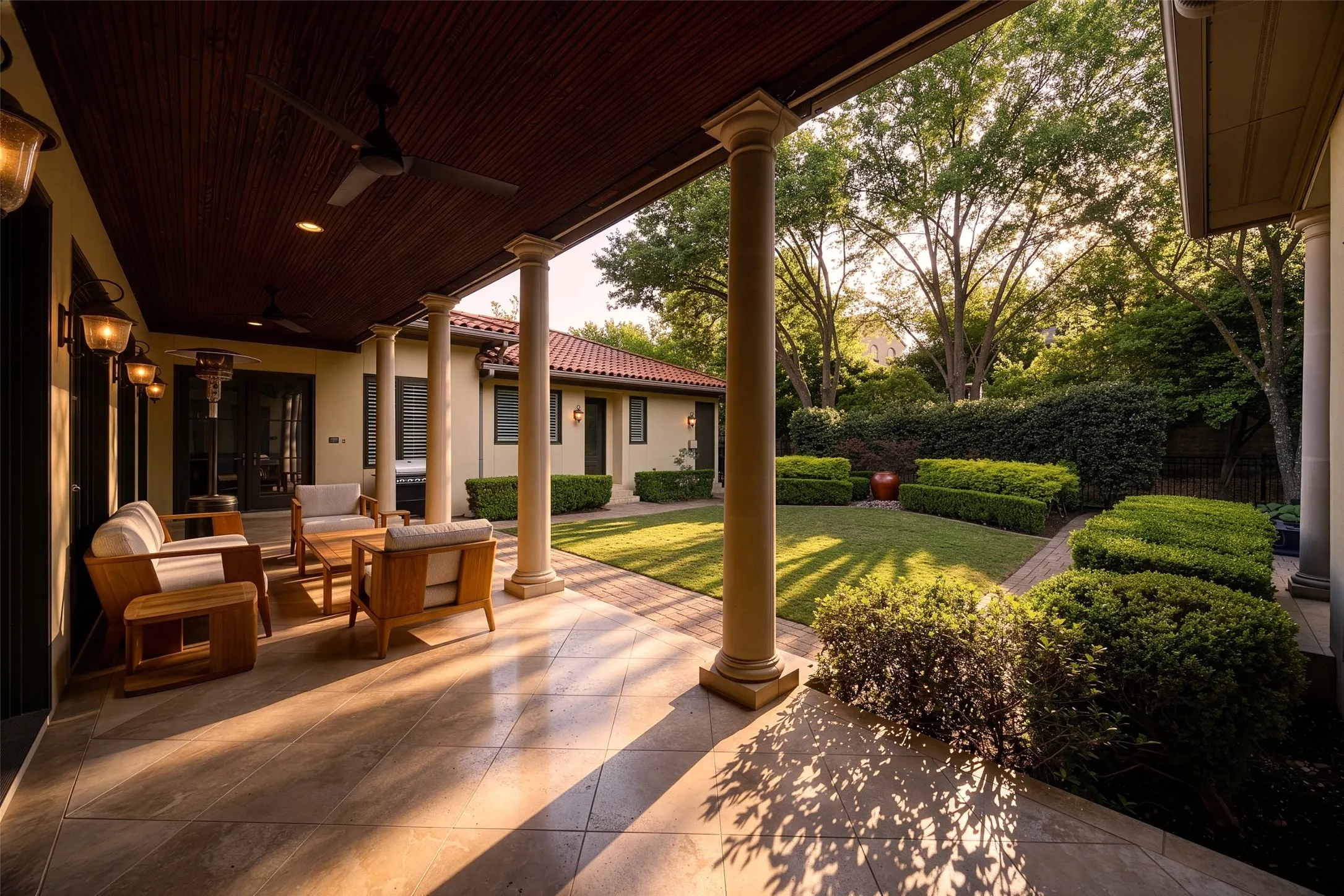 Single Family Residence For Sale in Dallas County , 504 Byron Court, Irving, Texas 75038, 4 Bedroom, 5 Bathroom, 2 Garage spaces, 3,919 Sqft, built in 2000, Preowned, mls#21242343, Real Estate Agent in Irving, Homes For Sale in Dallas county, Homes For Sale in Irving, Realtor in Irving Texas, Real Estate Brokerage Independent Realty Texas, Luminita Cordes Realtor