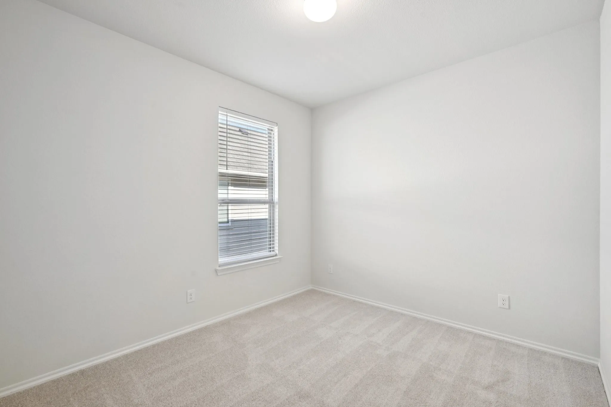 Single Family Residence For Sale in Denton County , 713 Presidio Street, Aubrey, Texas 76227, 3 Bedroom, 2 Bathroom, 2 Garage spaces, 1,421 Sqft, built in 2023, Preowned, mls#21241935, Real Estate Agent in Aubrey, Homes For Sale in Denton county, Homes For Sale in Aubrey, Realtor in Aubrey Texas, Real Estate Brokerage Independent Realty Texas, Luminita Cordes Realtor