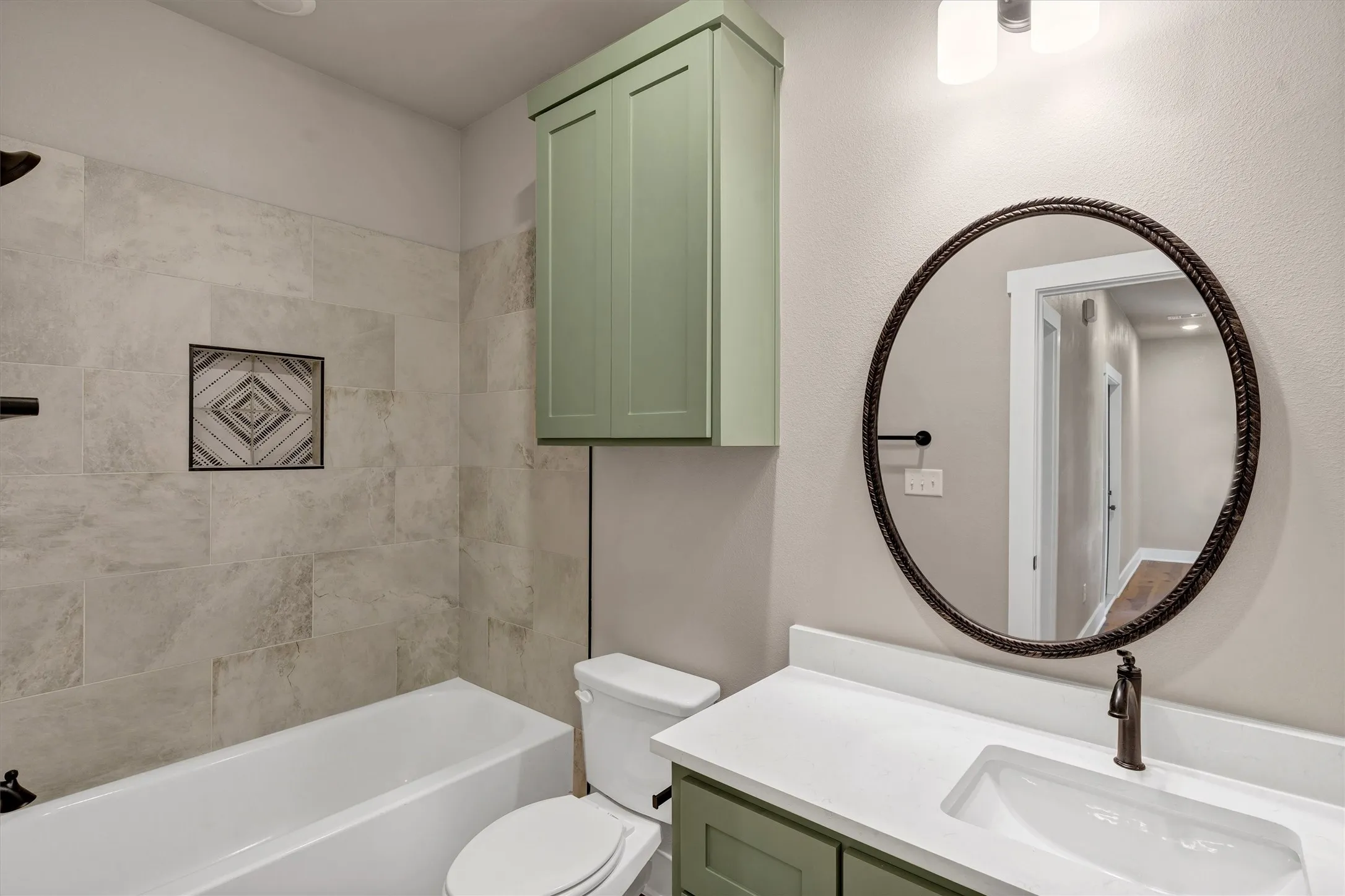 Single Family Residence For Rent in Hood County , 807 Branding Iron Trail, Granbury, Texas 76049, 3 Bedroom, 2 Bathroom, 1 Garage spaces, 1,287 Sqft, built in 2025, New Construction - Complete, mls#21243560, Real Estate Agent in Granbury, Homes For Rent in Hood county, Homes For Rent in Granbury, Realtor in Granbury Texas, Real Estate Brokerage Independent Realty Texas, Luminita Cordes Realtor