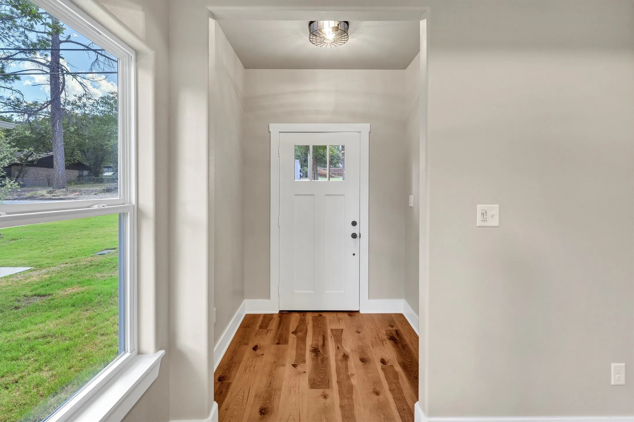 Single Family Residence For Rent in Hood County , 807 Branding Iron Trail, Granbury, Texas 76049, 3 Bedroom, 2 Bathroom, 1 Garage spaces, 1,287 Sqft, built in 2025, New Construction - Complete, mls#21243560, Real Estate Agent in Granbury, Homes For Rent in Hood county, Homes For Rent in Granbury, Realtor in Granbury Texas, Real Estate Brokerage Independent Realty Texas, Luminita Cordes Realtor
