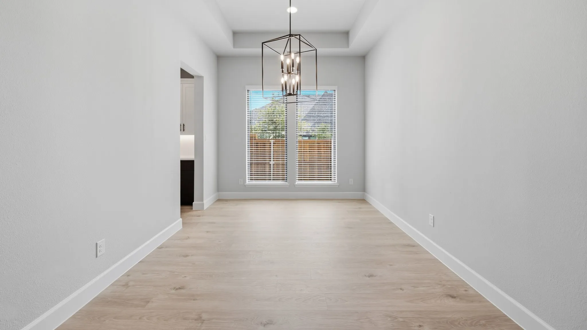 Single Family Residence For Sale in Rockwall County , 1102 Lookout Drive, Rockwall, Texas 75087, 5 Bedroom, 7 Bathroom, 4 Garage spaces, 4,572 Sqft, built in 2026, New Construction - Complete, mls#21243731, Real Estate Agent in Rockwall, Homes For Sale in Rockwall county, Homes For Sale in Rockwall, Realtor in Rockwall Texas, Real Estate Brokerage Independent Realty Texas, Luminita Cordes Realtor