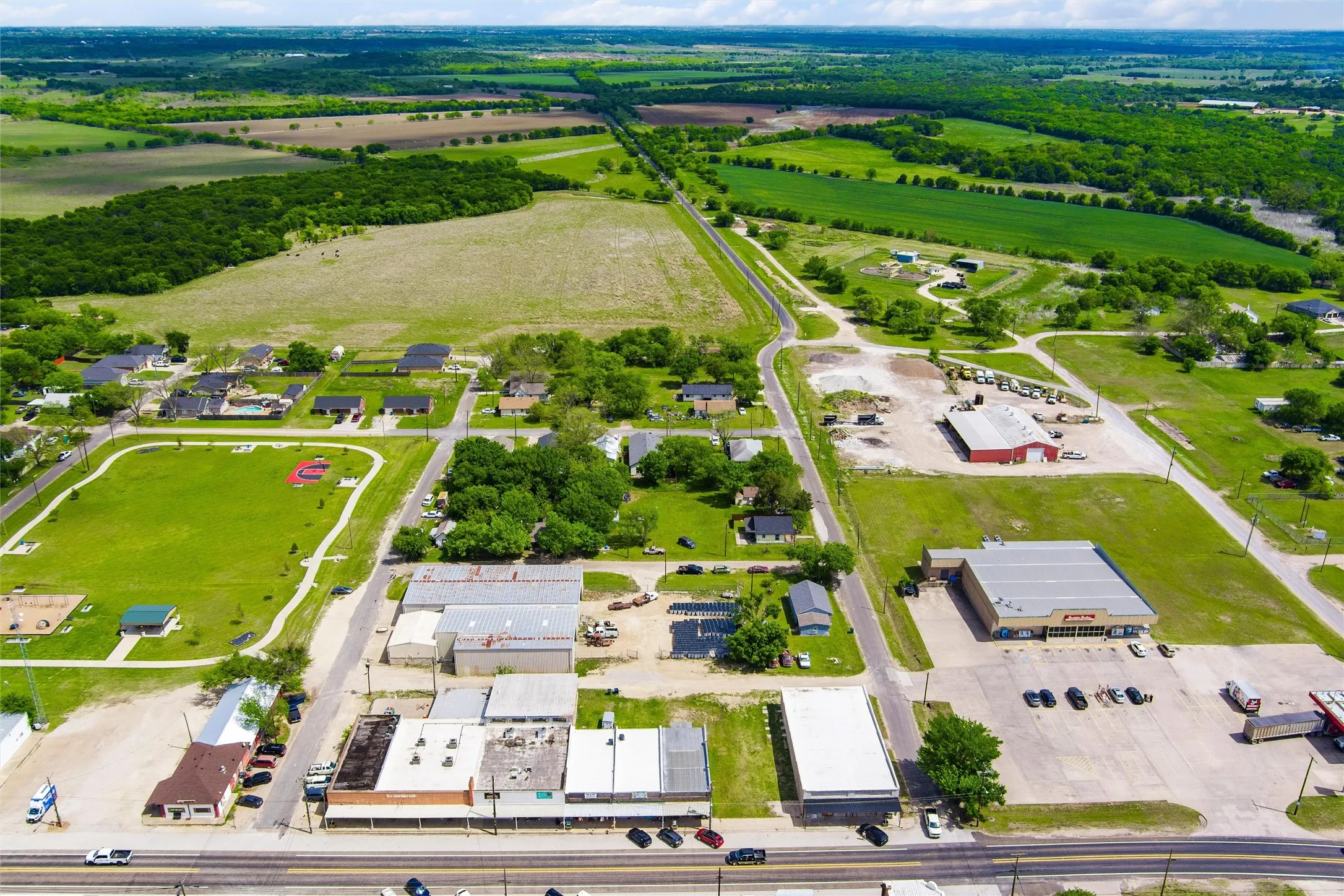 Business For Sale in Ellis County , 209 Main Street, Maypearl, Texas 76064, 0, 0, Garage spaces, 0 Sqft, built in 1928, Preowned, mls#21243587, Real Estate Agent in Maypearl, Homes For Sale in Ellis county, Homes For Sale in Maypearl, Realtor in Maypearl Texas, Real Estate Brokerage Independent Realty Texas, Luminita Cordes Realtor