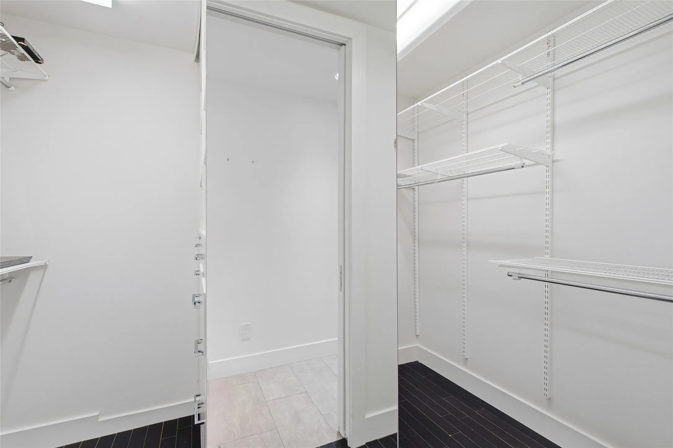 Condominium For Sale in Dallas County , 5200 Keller Springs Road 1331, Dallas, Texas 75248, 2 Bedrooms, 2 Bathrooms, 1 Garage spaces, 2,025 Sqft, built in 1981, Preowned, Price $635,000, mls#21243695, Real Estate Agent in Dallas, Homes For Sale in Dallas county, Homes For Sale in Dallas, Realtor in Dallas Texas, Real Estate Brokerage Independent Realty Texas, Luminita Cordes Realtor