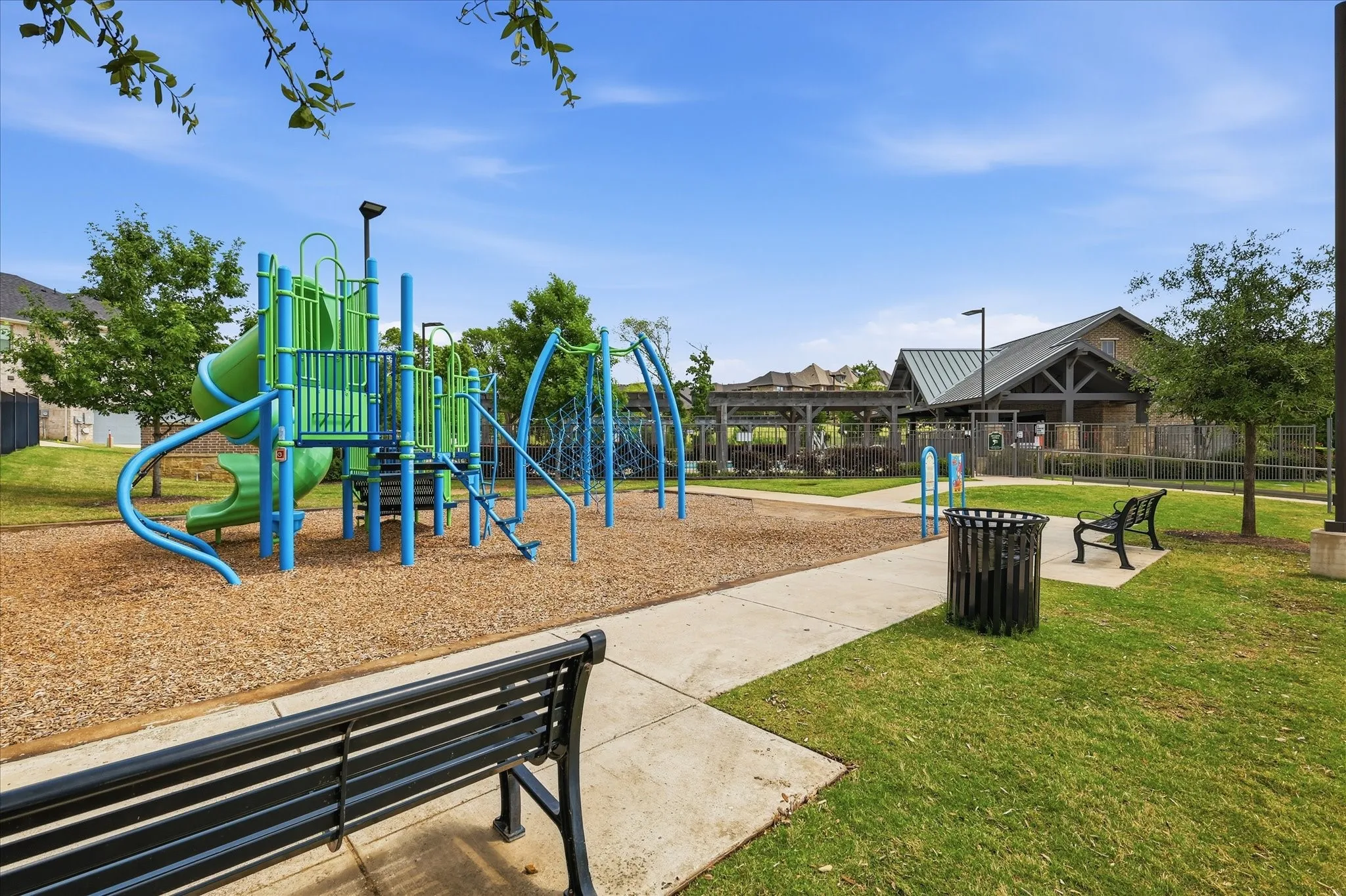 Single Family Residence For Sale in Tarrant County , 241 Harbor Hills Drive, Flower Mound, Texas 75028, 3 Bedrooms, 3 Bathrooms, 2 Garage spaces, 2,421 Sqft, built in 2020, Preowned, Price $598,000, mls#21241114, Real Estate Agent in Flower Mound, Homes For Sale in Tarrant county, Homes For Sale in Flower Mound, Realtor in Flower Mound Texas, Real Estate Brokerage Independent Realty Texas, Luminita Cordes Realtor