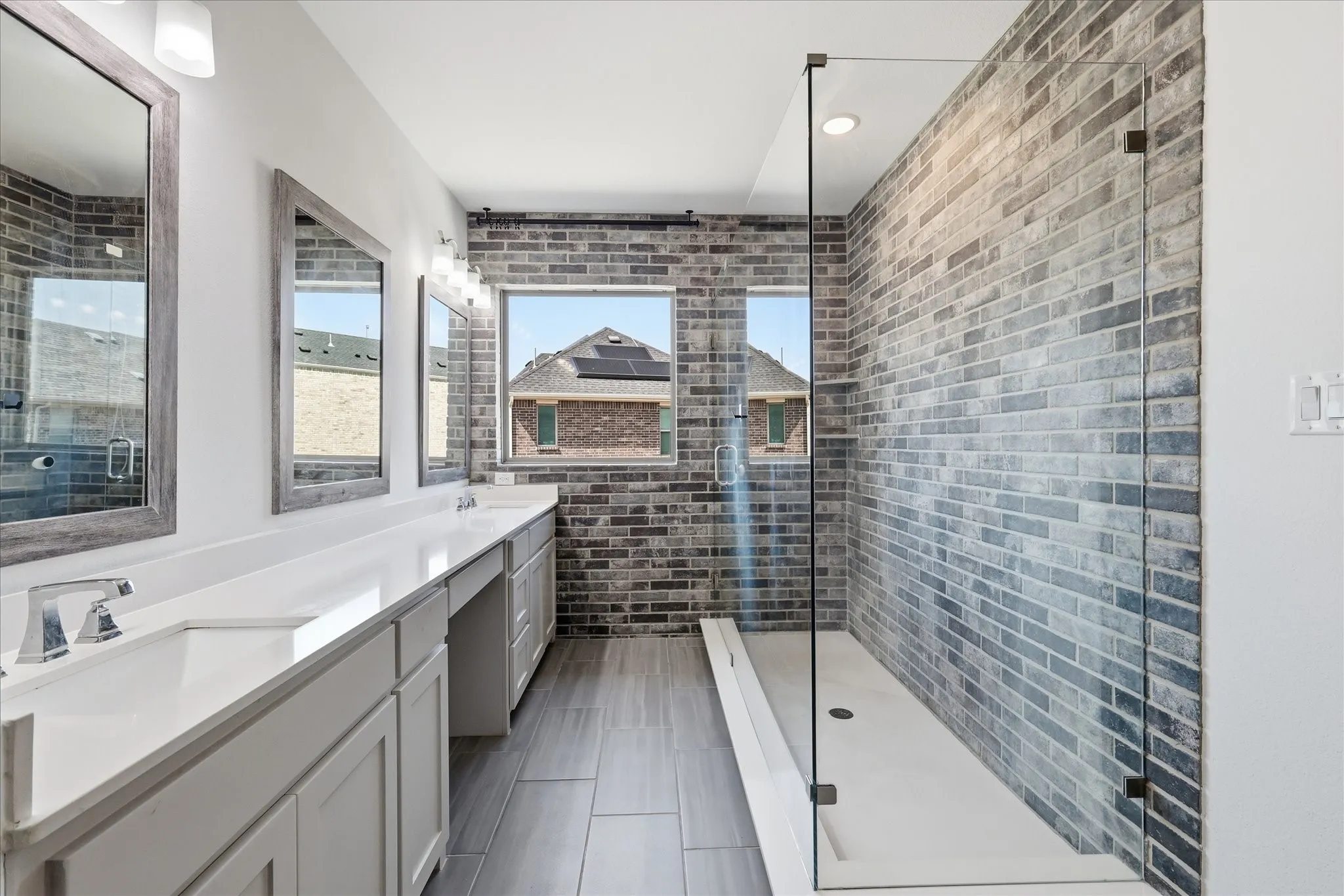 Single Family Residence For Sale in Tarrant County , 241 Harbor Hills Drive, Flower Mound, Texas 75028, 3 Bedrooms, 3 Bathrooms, 2 Garage spaces, 2,421 Sqft, built in 2020, Preowned, Price $598,000, mls#21241114, Real Estate Agent in Flower Mound, Homes For Sale in Tarrant county, Homes For Sale in Flower Mound, Realtor in Flower Mound Texas, Real Estate Brokerage Independent Realty Texas, Luminita Cordes Realtor