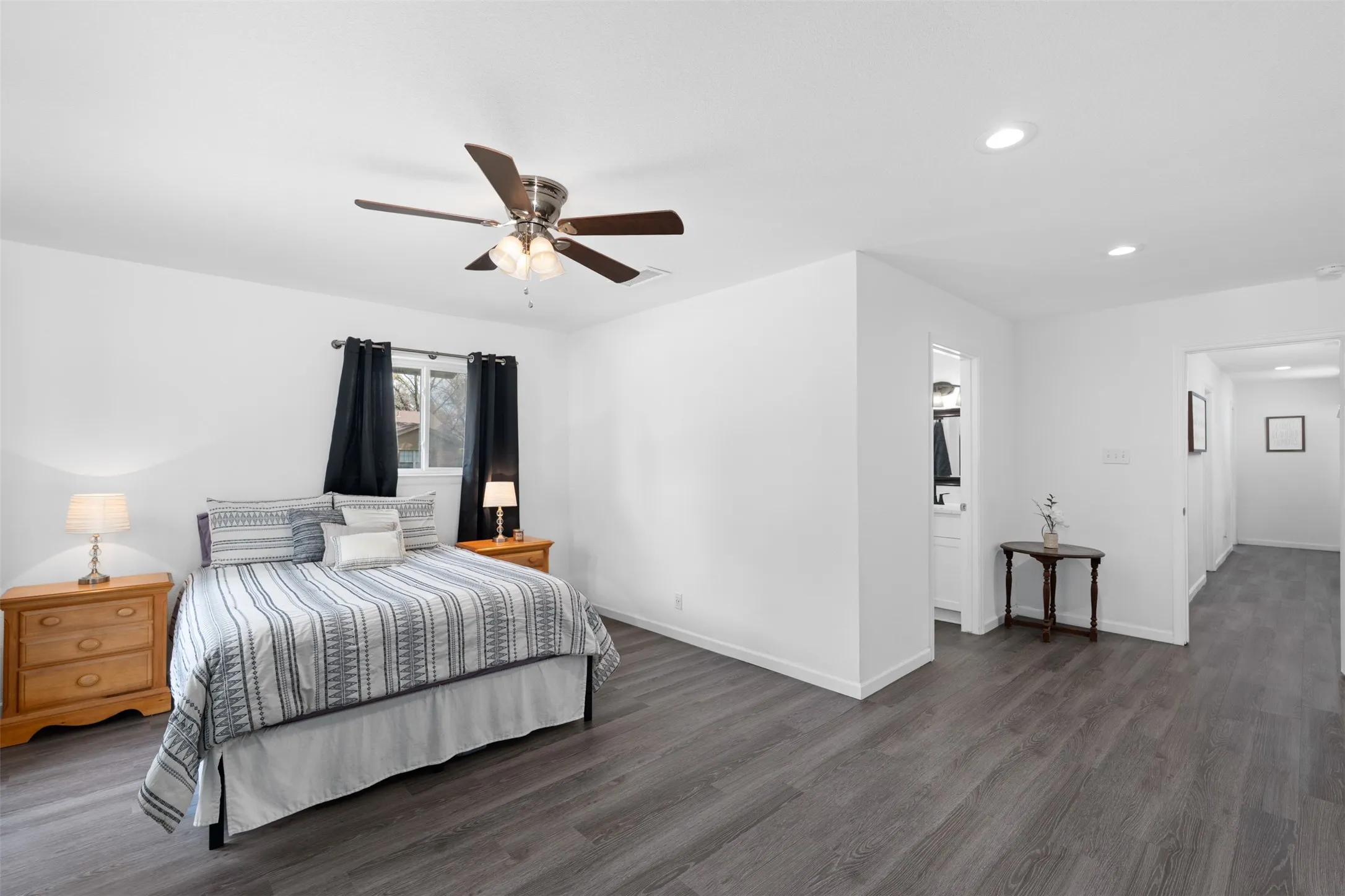 Plenty of space and charm in this primary bedroom!