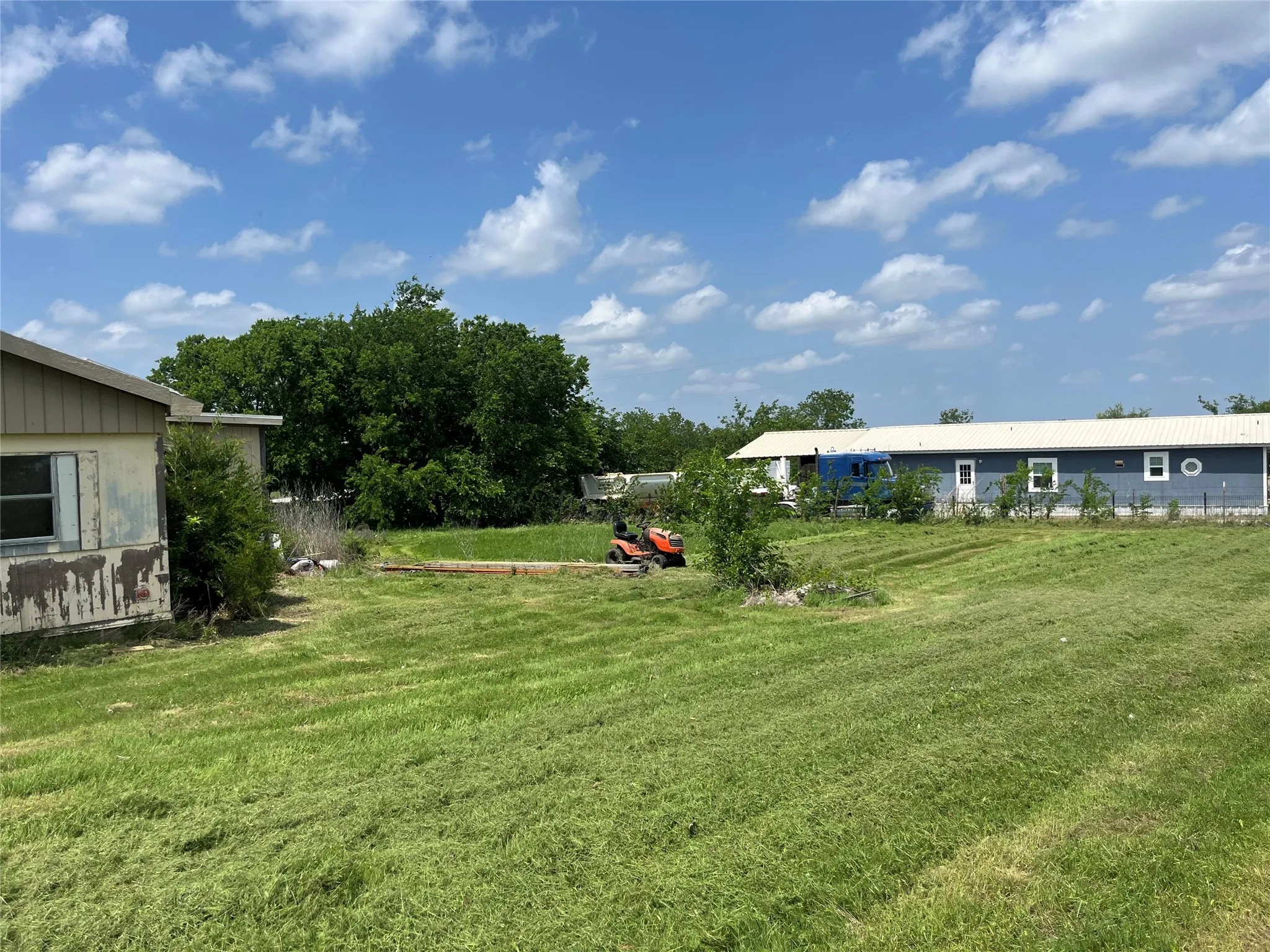 Improved Land For Sale in Ellis County , 102 Frances Road, Palmer, Texas 75152, 0, 0, Garage spaces, 0 Sqft, built in 1972, mls#21236952, Real Estate Agent in Palmer, Homes For Sale in Ellis county, Homes For Sale in Palmer, Realtor in Palmer Texas, Real Estate Brokerage Independent Realty Texas, Luminita Cordes Realtor