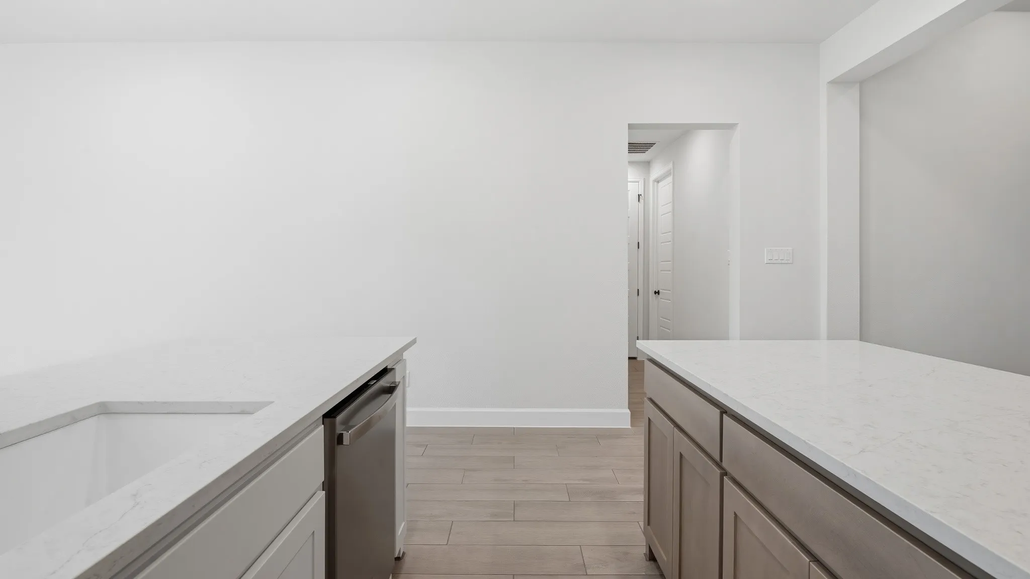 Single Family Residence For Sale in Collin County , 300 Spruce Brook Drive, Mc Kinney, Texas 75071, 4 Bedroom, 3 Bathroom, 2 Garage spaces, 2,049 Sqft, built in 2026, New Construction - Incomplete, mls#21243931, Real Estate Agent in Mc Kinney, Homes For Sale in Collin county, Homes For Sale in Mc Kinney, Realtor in Mc Kinney Texas, Real Estate Brokerage Independent Realty Texas, Luminita Cordes Realtor