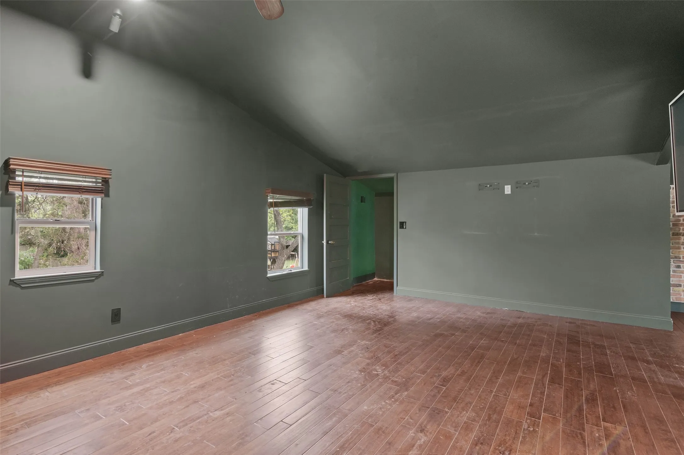 Air conditioned shop upstairs