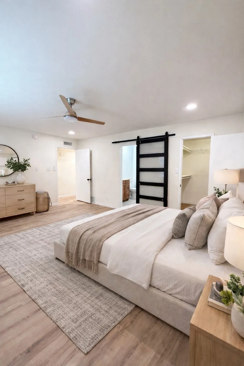 Single Family Residence For Sale in Denton County , 7208 Garrett Place, The Colony, Texas 75056, 3 Bedroom, 2 Bathroom, 2 Garage spaces, 1,879 Sqft, built in 1983, mls#21244001, Real Estate Agent in The Colony, Homes For Sale in Denton county, Homes For Sale in The Colony, Realtor in The Colony Texas, Real Estate Brokerage Independent Realty Texas, Luminita Cordes Realtor