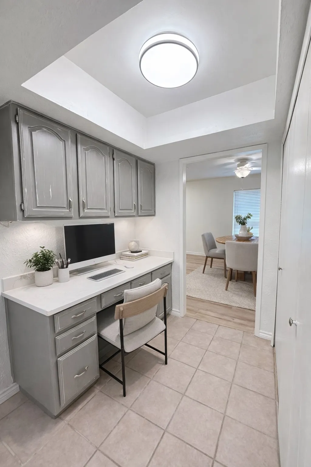 Single Family Residence For Sale in Denton County , 7208 Garrett Place, The Colony, Texas 75056, 3 Bedroom, 2 Bathroom, 2 Garage spaces, 1,879 Sqft, built in 1983, mls#21244001, Real Estate Agent in The Colony, Homes For Sale in Denton county, Homes For Sale in The Colony, Realtor in The Colony Texas, Real Estate Brokerage Independent Realty Texas, Luminita Cordes Realtor