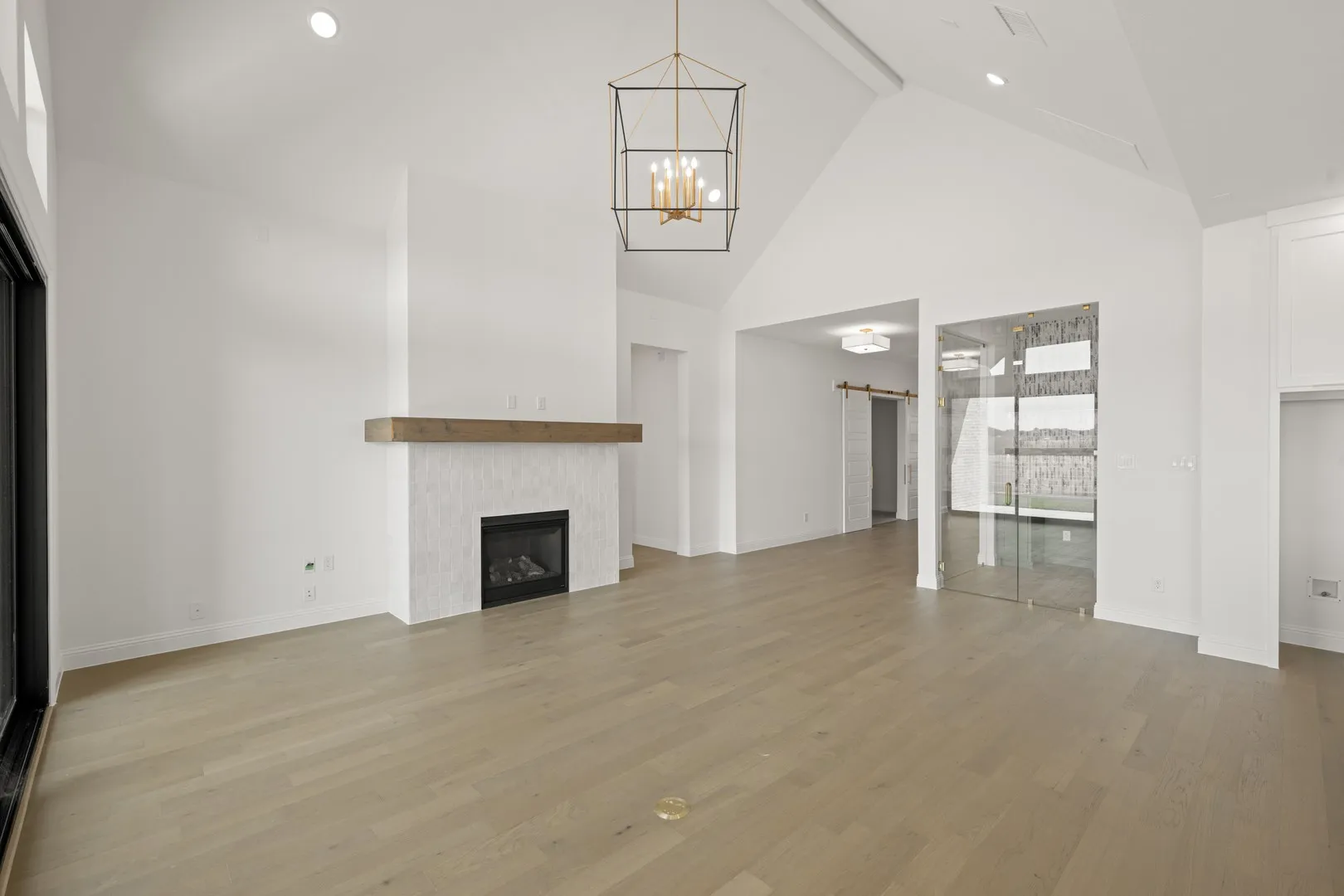 9508 Holly Blue- Living Room-2