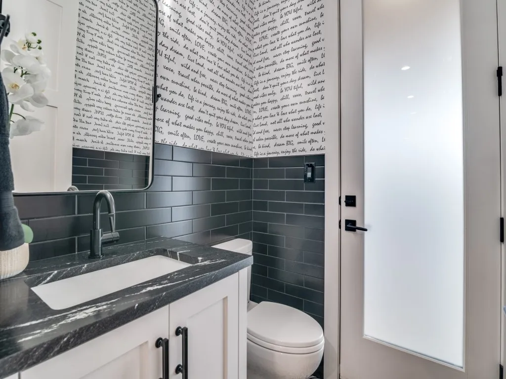 Single Family Residence For Sale in Rockwall County , 138 Stafford Drive, Heath, Texas 75032, 6 Bedroom, 8 Bathroom, 3 Garage spaces, 4,880 Sqft, built in 2022, Preowned, mls#21244041, Real Estate Agent in Heath, Homes For Sale in Rockwall county, Homes For Sale in Heath, Realtor in Heath Texas, Real Estate Brokerage Independent Realty Texas, Luminita Cordes Realtor