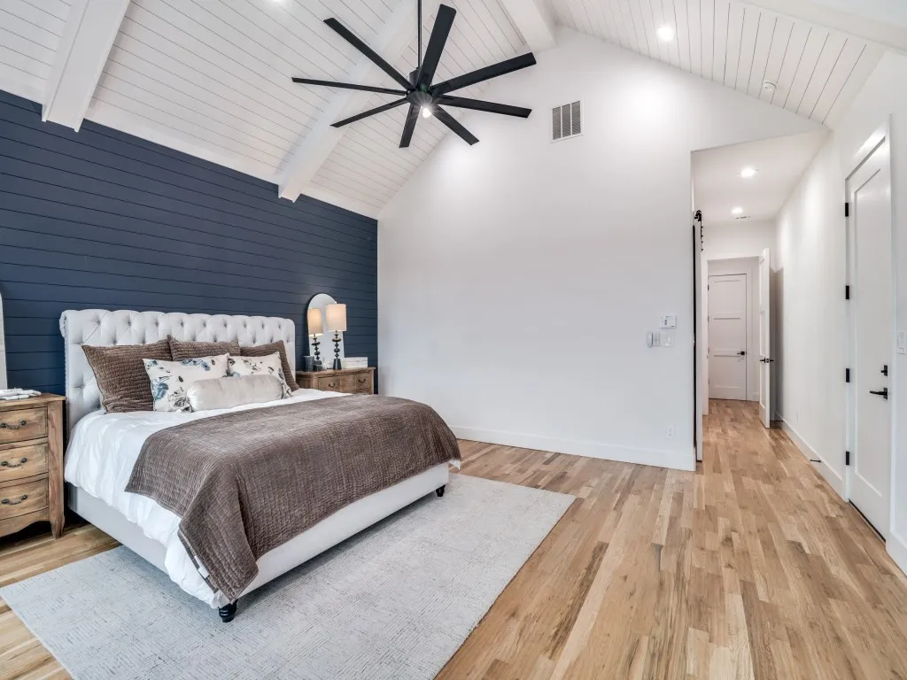 Single Family Residence For Sale in Rockwall County , 138 Stafford Drive, Heath, Texas 75032, 6 Bedroom, 8 Bathroom, 3 Garage spaces, 4,880 Sqft, built in 2022, Preowned, mls#21244041, Real Estate Agent in Heath, Homes For Sale in Rockwall county, Homes For Sale in Heath, Realtor in Heath Texas, Real Estate Brokerage Independent Realty Texas, Luminita Cordes Realtor
