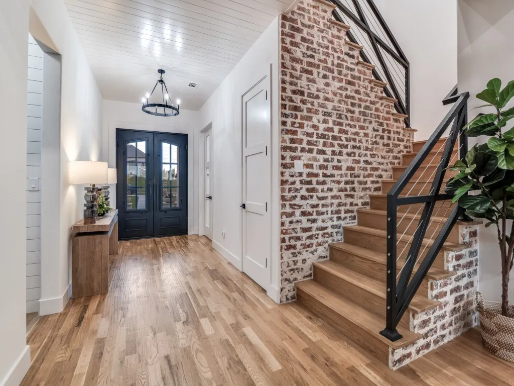 Single Family Residence For Sale in Rockwall County , 138 Stafford Drive, Heath, Texas 75032, 6 Bedroom, 8 Bathroom, 3 Garage spaces, 4,880 Sqft, built in 2022, Preowned, mls#21244041, Real Estate Agent in Heath, Homes For Sale in Rockwall county, Homes For Sale in Heath, Realtor in Heath Texas, Real Estate Brokerage Independent Realty Texas, Luminita Cordes Realtor