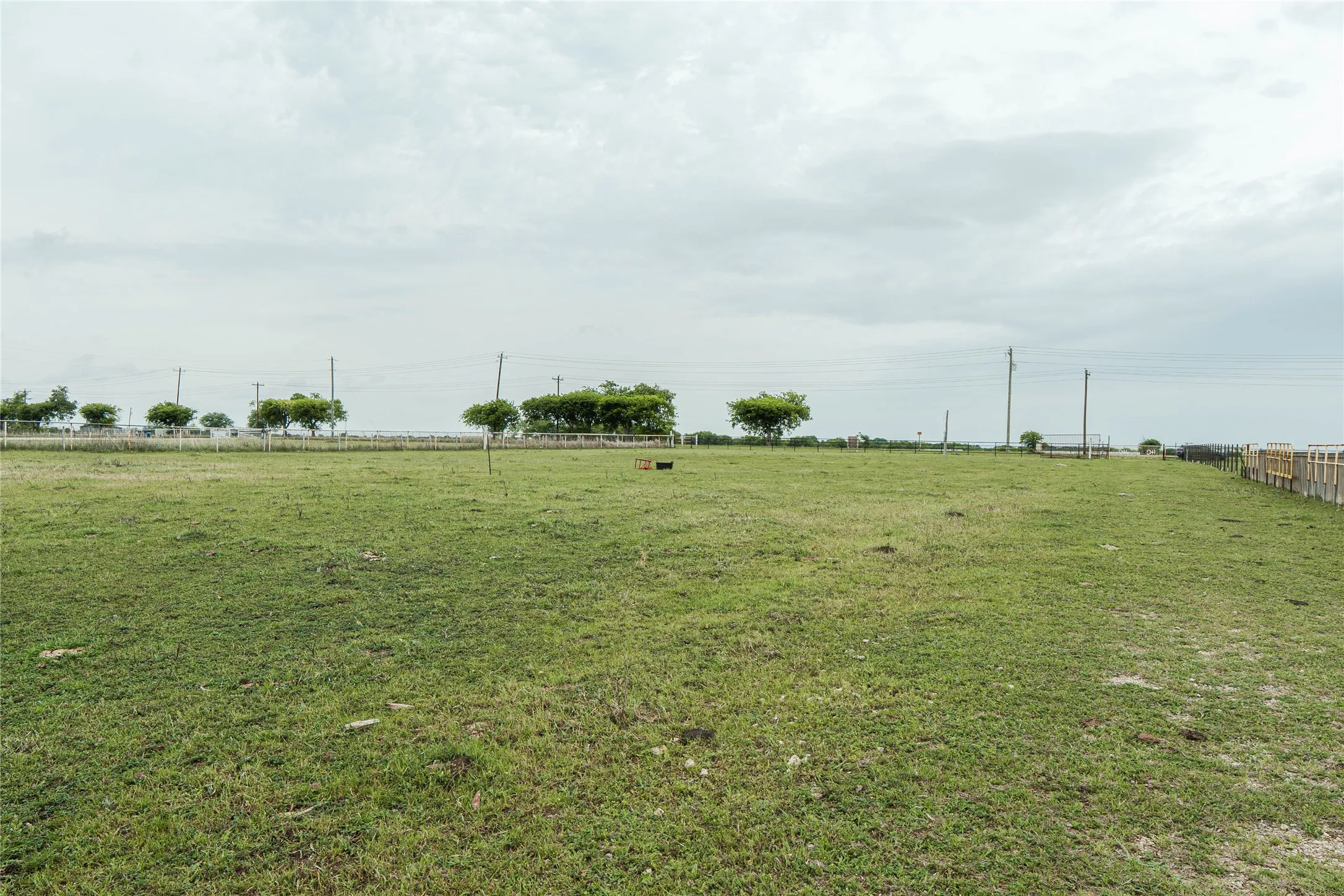 Unimproved Land For Sale in Ellis County , 390 Anderson Ranch Road, Waxahachie, Texas 75167, 0, 0, Garage spaces, 0 Sqft, built in 2009, mls#21234721, Real Estate Agent in Waxahachie, Homes For Sale in Ellis county, Homes For Sale in Waxahachie, Realtor in Waxahachie Texas, Real Estate Brokerage Independent Realty Texas, Luminita Cordes Realtor