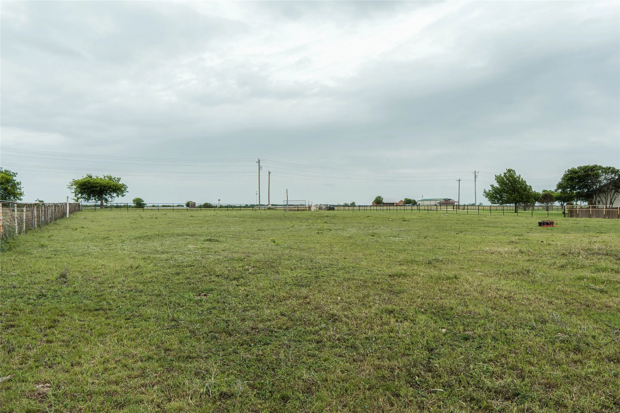 Unimproved Land For Sale in Ellis County , 390 Anderson Ranch Road, Waxahachie, Texas 75167, 0, 0, Garage spaces, 0 Sqft, built in 2009, mls#21234721, Real Estate Agent in Waxahachie, Homes For Sale in Ellis county, Homes For Sale in Waxahachie, Realtor in Waxahachie Texas, Real Estate Brokerage Independent Realty Texas, Luminita Cordes Realtor