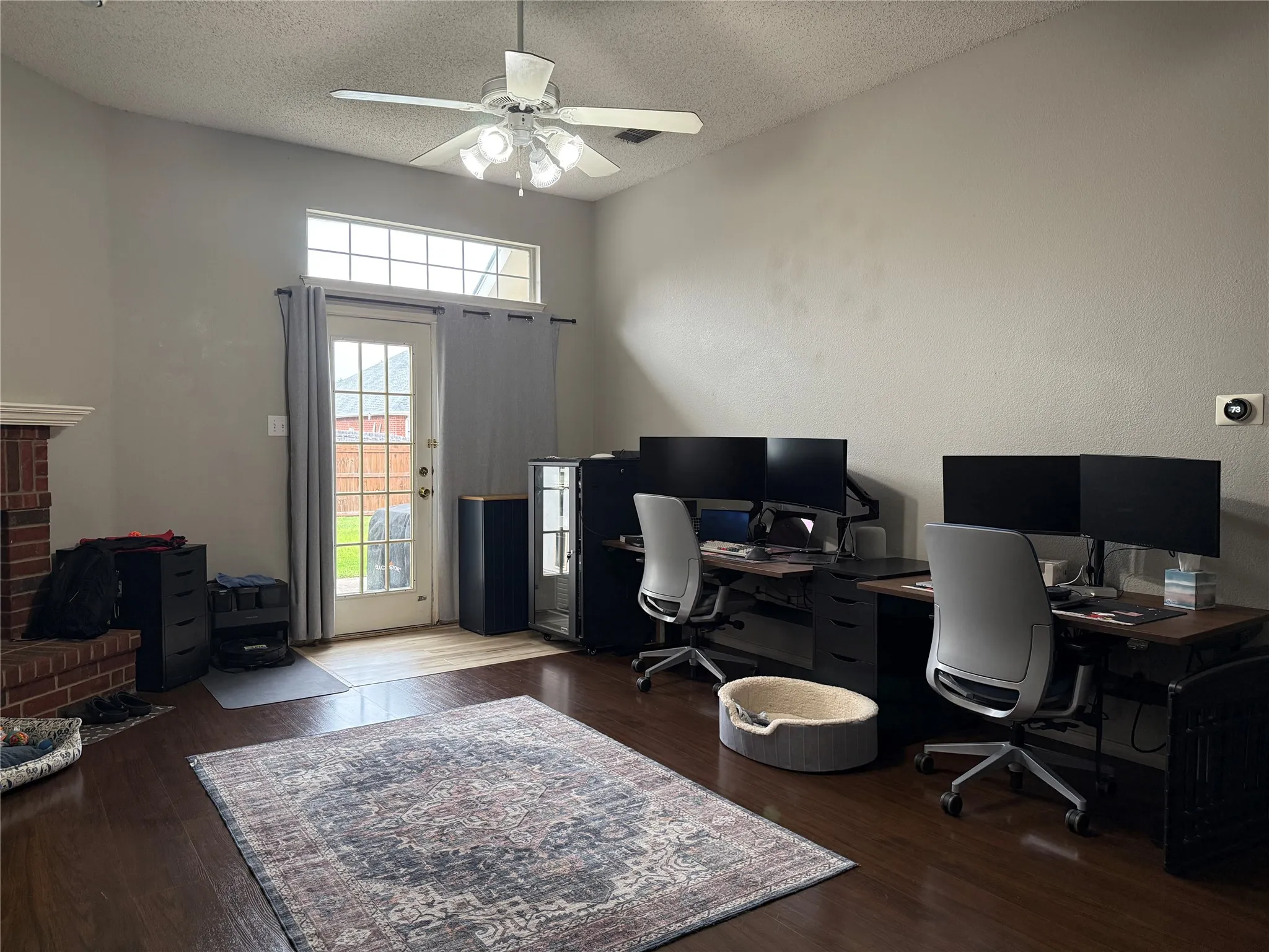 Single Family Residence For Rent in Collin County , 11616 Charlotte Lane, Frisco, Texas 75035, 3 Bedrooms, 2 Bathrooms, 2 Garage spaces, 1,691 Sqft, built in 1994, Preowned, Price $2,400, mls#21243994, Real Estate Agent in Frisco, Homes For Rent in Collin county, Homes For Rent in Frisco, Realtor in Frisco Texas, Real Estate Brokerage Independent Realty Texas, Luminita Cordes Realtor