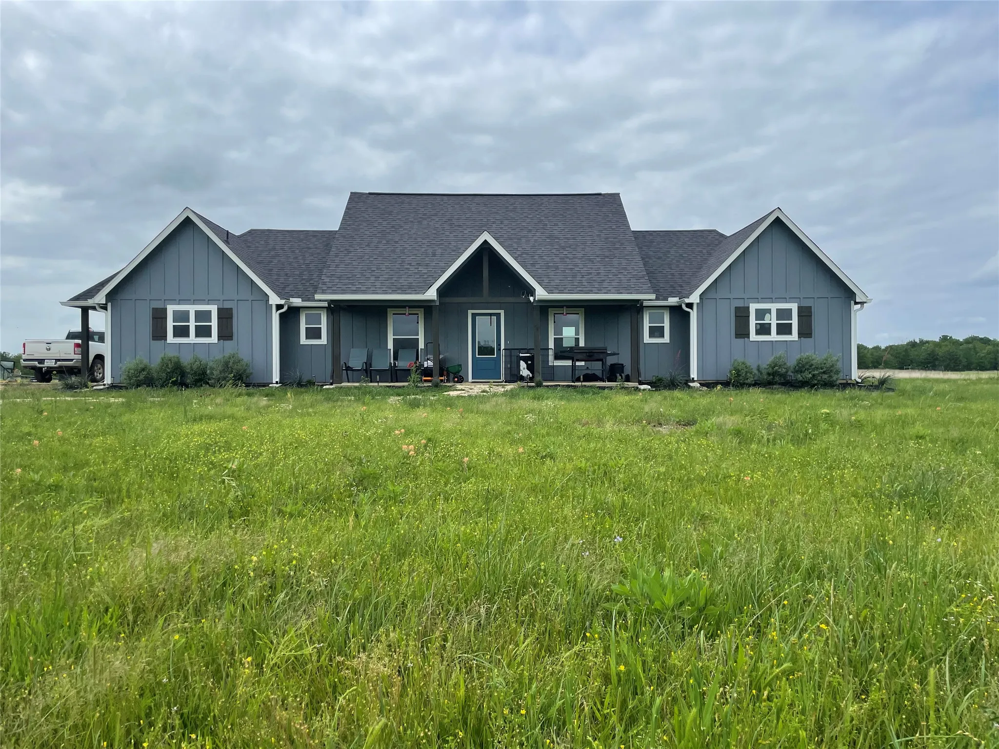 Farm For Sale in Van Zandt County , 712 Vz County Road 3510, Wills Point, Texas 75169, 3 Bedroom, 2 Bathroom, Garage spaces, 1,791 Sqft, built in 2024, mls#21244068, Real Estate Agent in Wills Point, Homes For Sale in Van Zandt county, Homes For Sale in Wills Point, Realtor in Wills Point Texas, Real Estate Brokerage Independent Realty Texas, Luminita Cordes Realtor