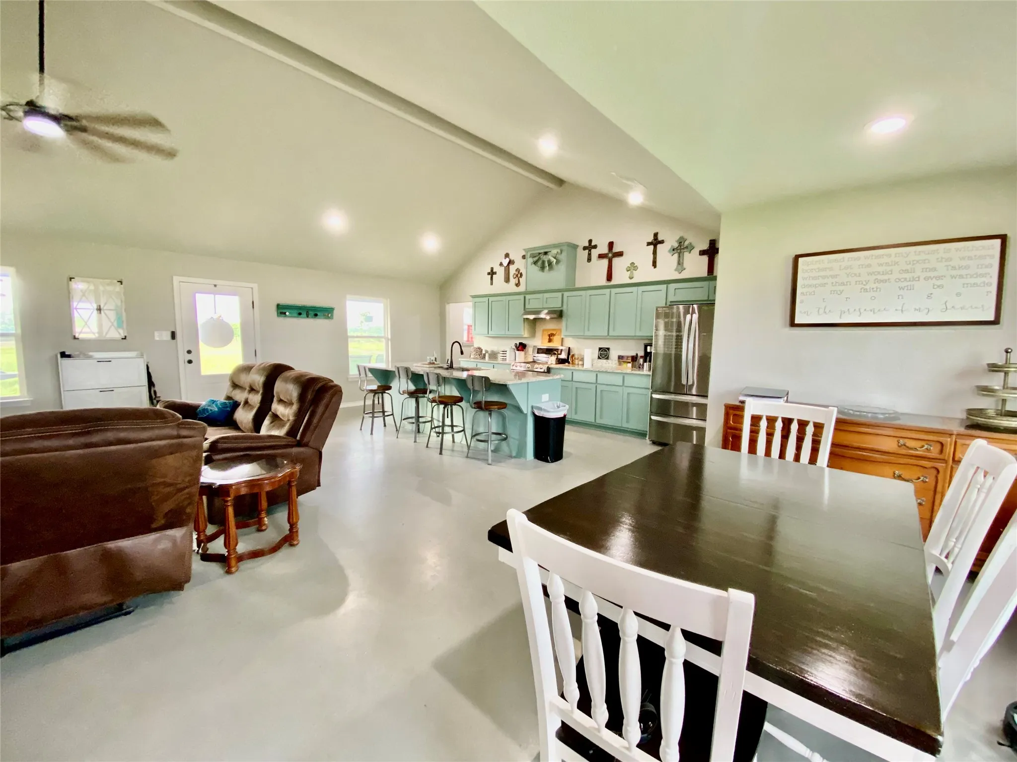 Farm For Sale in Van Zandt County , 712 Vz County Road 3510, Wills Point, Texas 75169, 3 Bedroom, 2 Bathroom, Garage spaces, 1,791 Sqft, built in 2024, mls#21244068, Real Estate Agent in Wills Point, Homes For Sale in Van Zandt county, Homes For Sale in Wills Point, Realtor in Wills Point Texas, Real Estate Brokerage Independent Realty Texas, Luminita Cordes Realtor