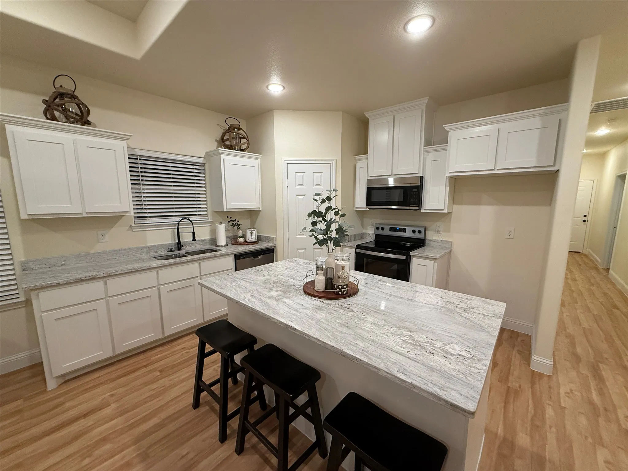 Single Family Residence For Sale in Hopkins County , 407 Carter Street, Sulphur Springs, Texas 75482, 3 Bedroom, 2 Bathroom, 1 Garage spaces, 1,249 Sqft, built in 2026, New Construction - Complete, mls#21244101, Real Estate Agent in Sulphur Springs, Homes For Sale in Hopkins county, Homes For Sale in Sulphur Springs, Realtor in Sulphur Springs Texas, Real Estate Brokerage Independent Realty Texas, Luminita Cordes Realtor