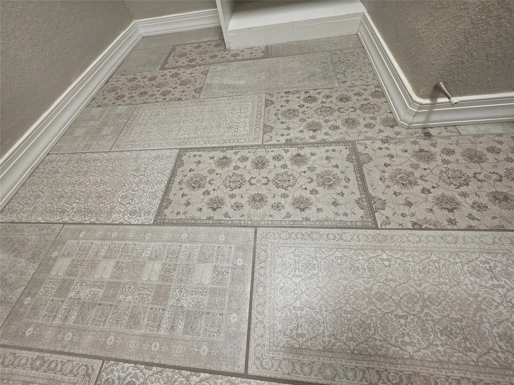 Flooring in master bathroom, a little sparkly but just gorgeous