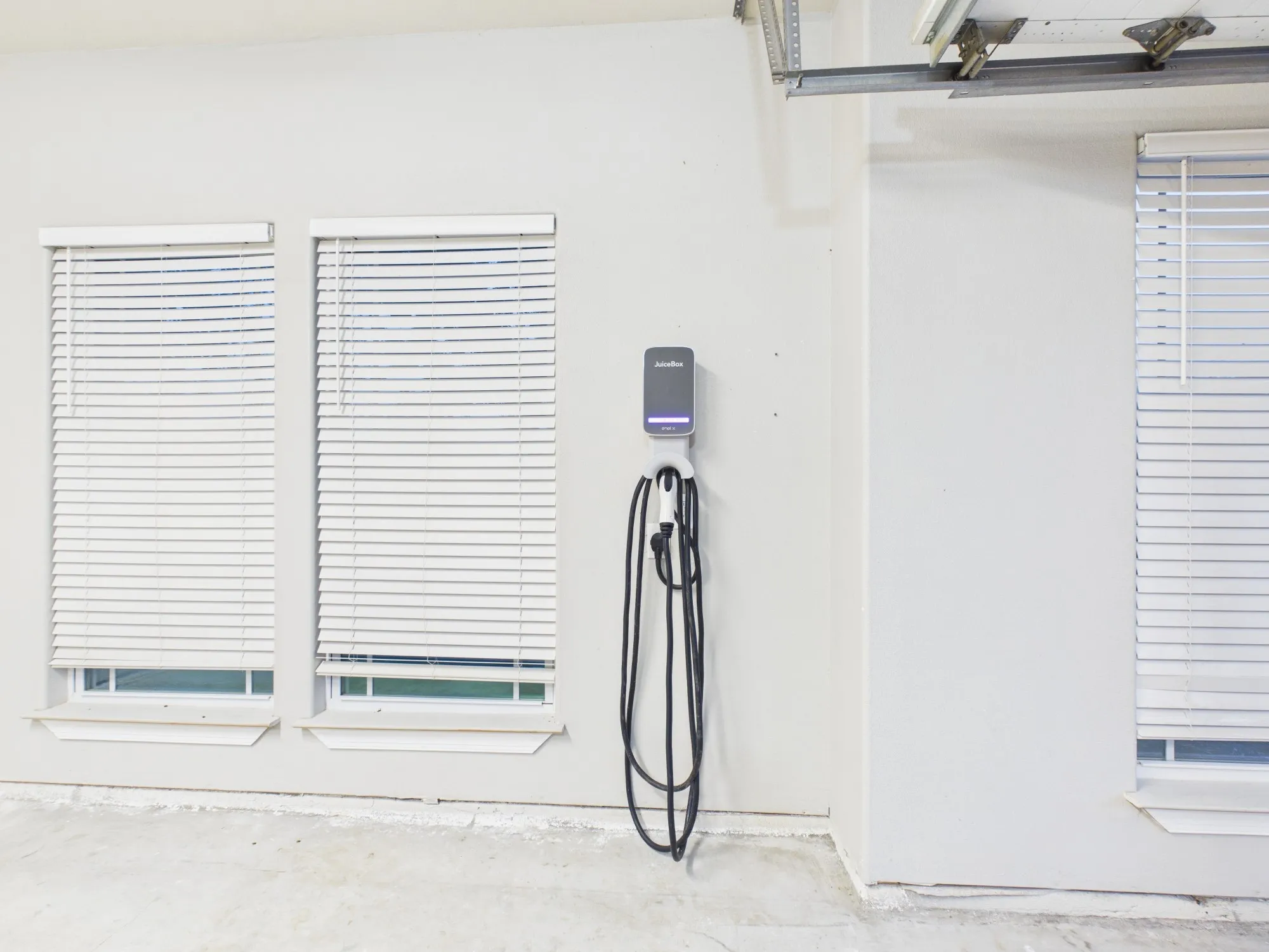 Charger for electric cars