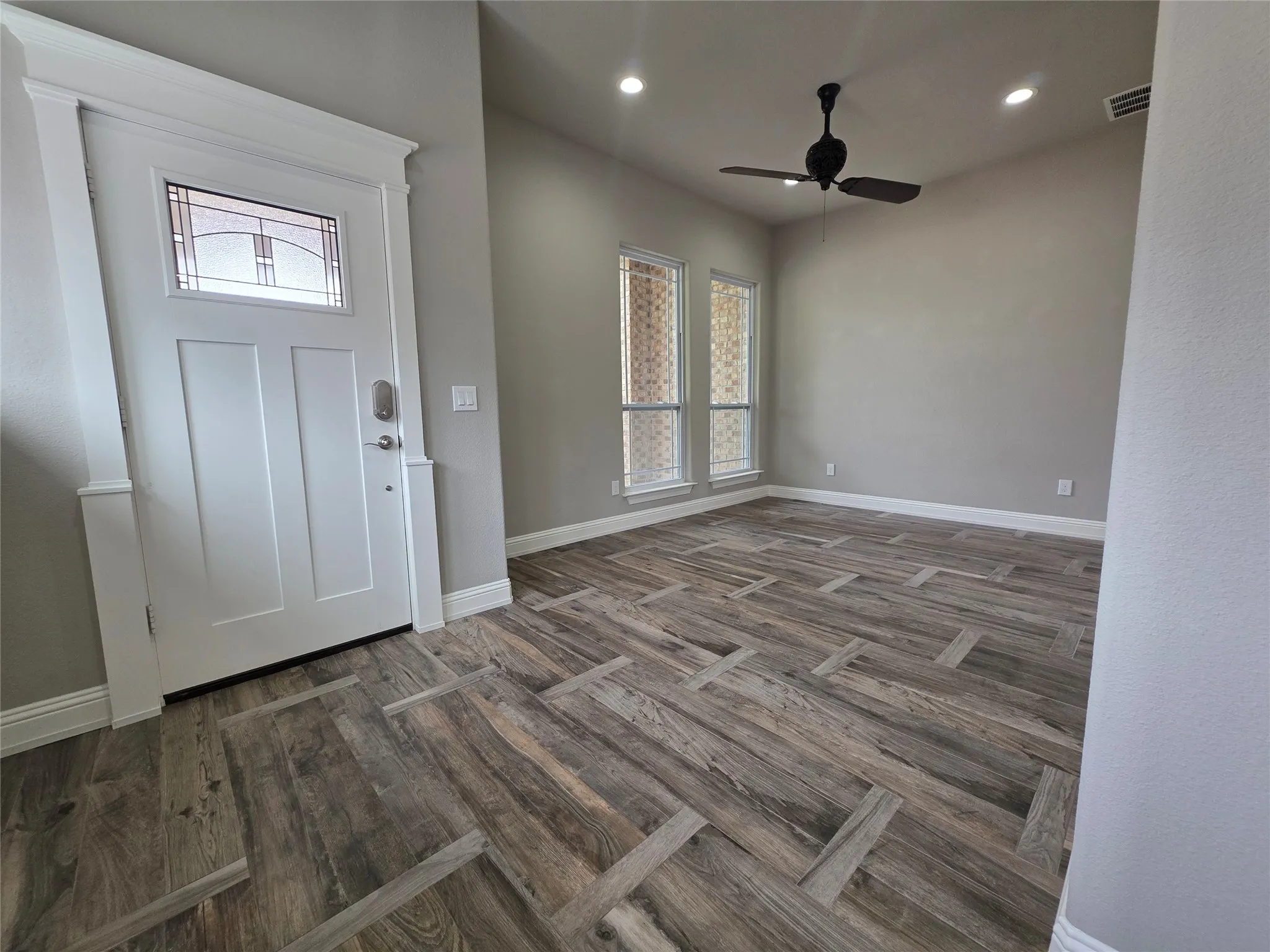 LOOK at these floors!