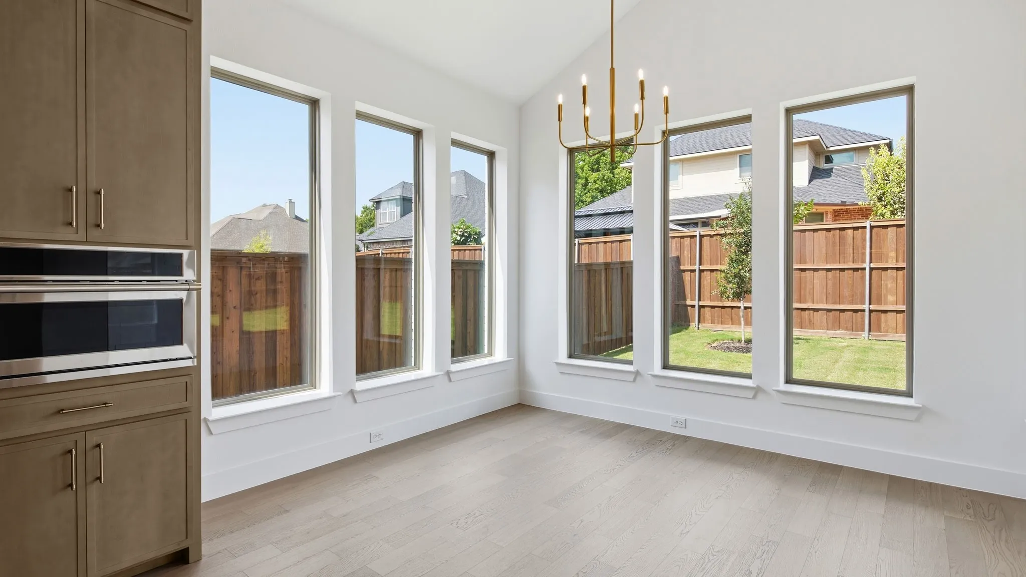 Single Family Residence For Sale in Tarrant County , 708 Bear Creek Drive, Hurst, Texas 76054, 4 Bedroom, 4 Bathroom, 3 Garage spaces, 3,455 Sqft, built in 2026, New Construction - Incomplete, mls#21244122, Real Estate Agent in Hurst, Homes For Sale in Tarrant county, Homes For Sale in Hurst, Realtor in Hurst Texas, Real Estate Brokerage Independent Realty Texas, Luminita Cordes Realtor