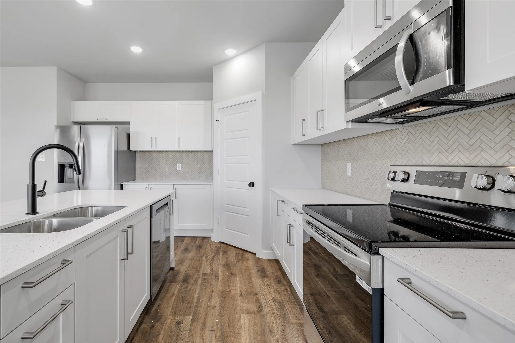 Duplex For Sale in Ellis County , 6802-6804 Florence Drive, Midlothian, Texas 76065, 8 Bedrooms, 4 Bathrooms, 2 Garage spaces, 0 Sqft, built in 2026, New Construction - Complete, Price $699,000, mls#21244051, Real Estate Agent in Midlothian, Homes For Sale in Ellis county, Homes For Sale in Midlothian, Realtor in Midlothian Texas, Real Estate Brokerage Independent Realty Texas, Luminita Cordes Realtor