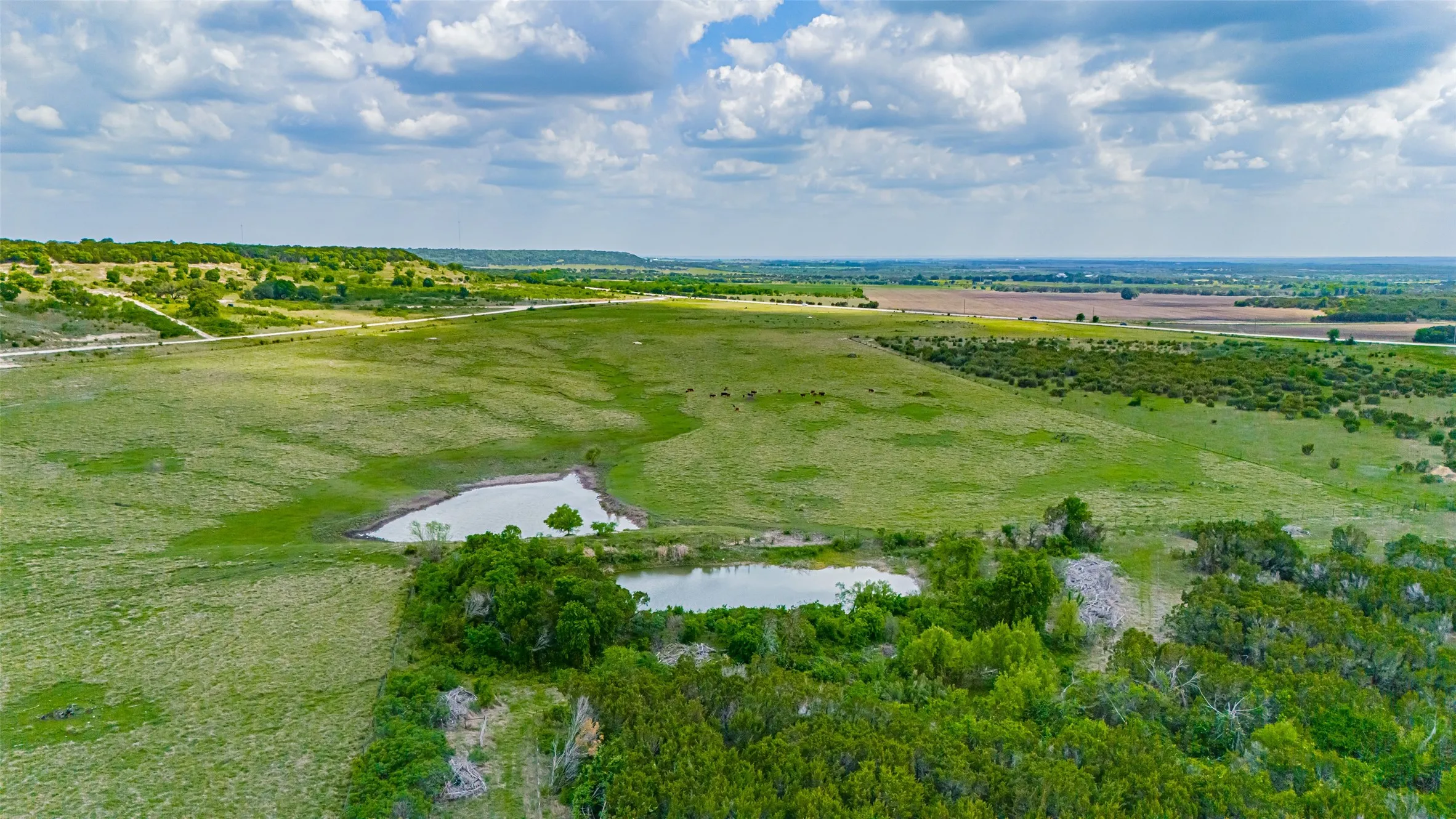 Farm For Sale in Erath County , 1260 Private Road 1656, Stephenville, Texas 76401, 3 Bedroom, 2 Bathroom, Garage spaces, 1,870 Sqft, built in 2022, mls#21237716, Real Estate Agent in Stephenville, Homes For Sale in Erath county, Homes For Sale in Stephenville, Realtor in Stephenville Texas, Real Estate Brokerage Independent Realty Texas, Luminita Cordes Realtor