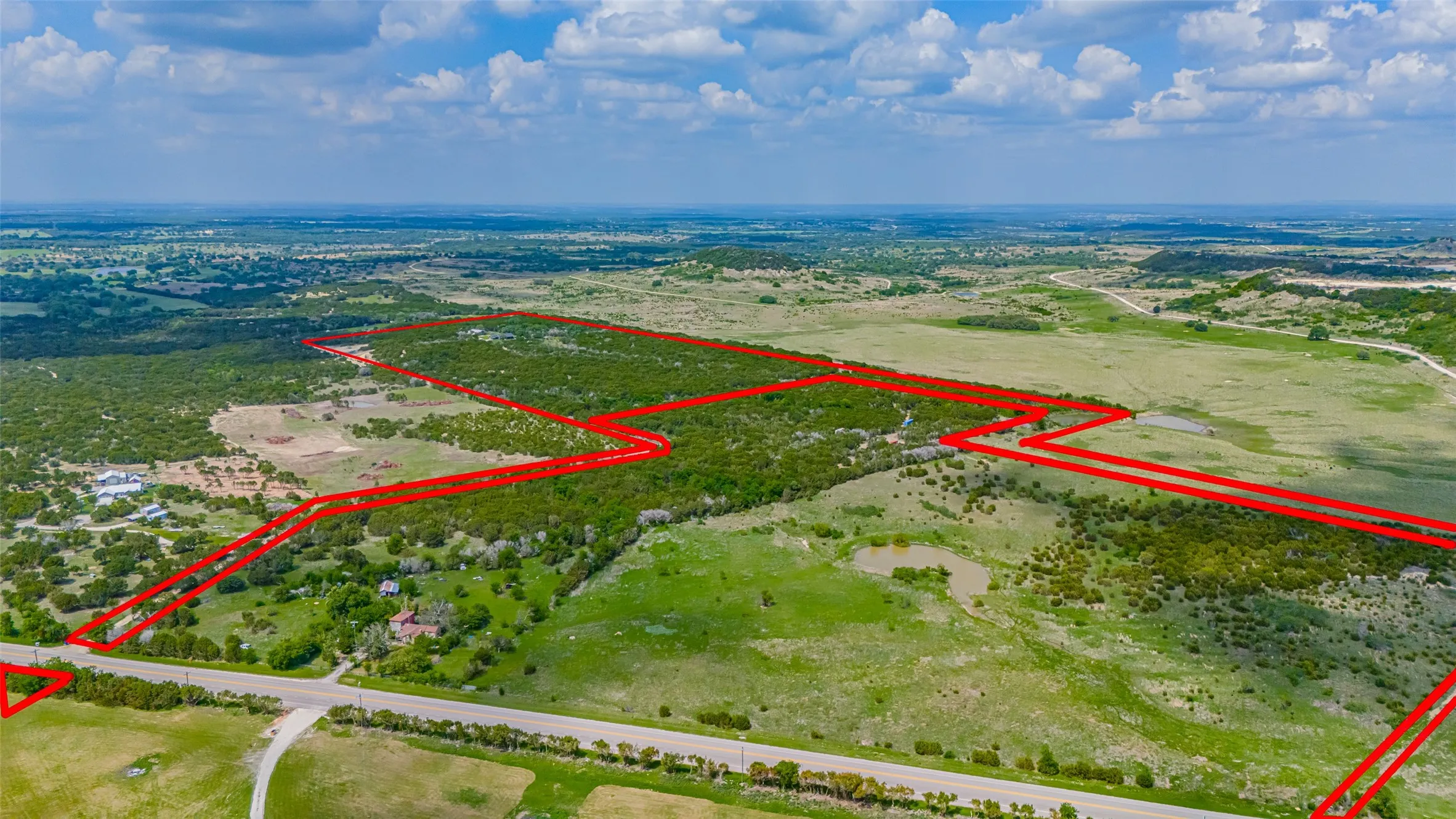 Farm For Sale in Erath County , 1260 Private Road 1656, Stephenville, Texas 76401, 3 Bedroom, 2 Bathroom, Garage spaces, 1,870 Sqft, built in 2022, mls#21237716, Real Estate Agent in Stephenville, Homes For Sale in Erath county, Homes For Sale in Stephenville, Realtor in Stephenville Texas, Real Estate Brokerage Independent Realty Texas, Luminita Cordes Realtor