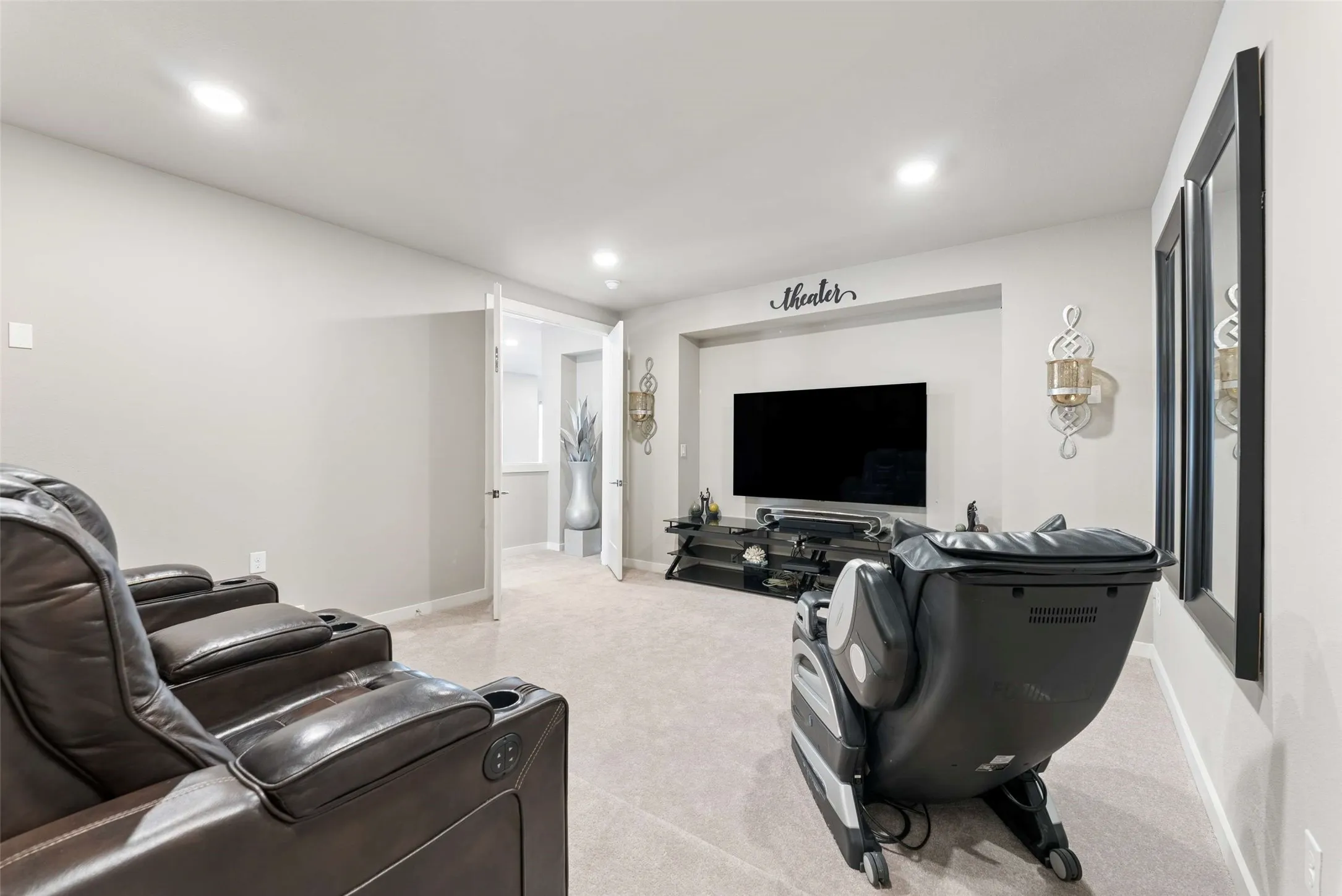 Single Family Residence For Sale in Collin County , 1401 Ellicott Drive, Celina, Texas 75009, 4 Bedroom, 5 Bathroom, 3 Garage spaces, 4,062 Sqft, built in 2017, Preowned, mls#21243571, Real Estate Agent in Celina, Homes For Sale in Collin county, Homes For Sale in Celina, Realtor in Celina Texas, Real Estate Brokerage Independent Realty Texas, Luminita Cordes Realtor