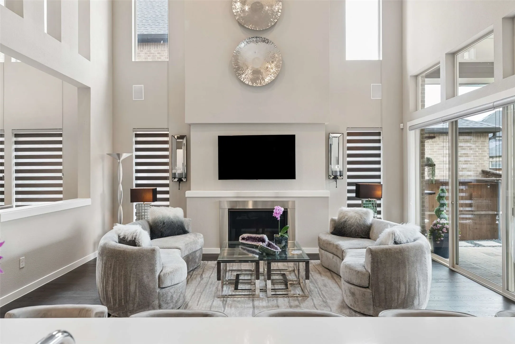 Single Family Residence For Sale in Collin County , 1401 Ellicott Drive, Celina, Texas 75009, 4 Bedroom, 5 Bathroom, 3 Garage spaces, 4,062 Sqft, built in 2017, Preowned, mls#21243571, Real Estate Agent in Celina, Homes For Sale in Collin county, Homes For Sale in Celina, Realtor in Celina Texas, Real Estate Brokerage Independent Realty Texas, Luminita Cordes Realtor