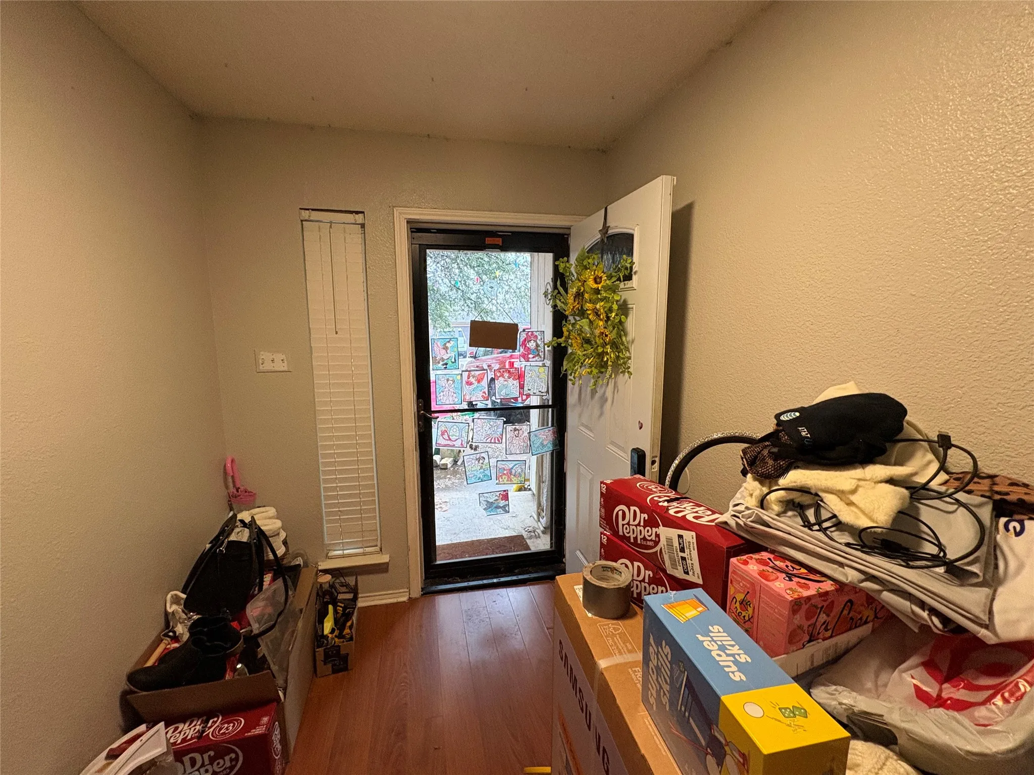 Single Family Residence For Sale in Tarrant County , 6336 Fern Meadow Drive, Fort Worth, Texas 76179, 3 Bedroom, 2 Bathroom, 2 Garage spaces, 1,317 Sqft, built in 1997, Preowned, mls#21242066, Real Estate Agent in Fort Worth, Homes For Sale in Tarrant county, Homes For Sale in Fort Worth, Realtor in Fort Worth Texas, Real Estate Brokerage Independent Realty Texas, Luminita Cordes Realtor