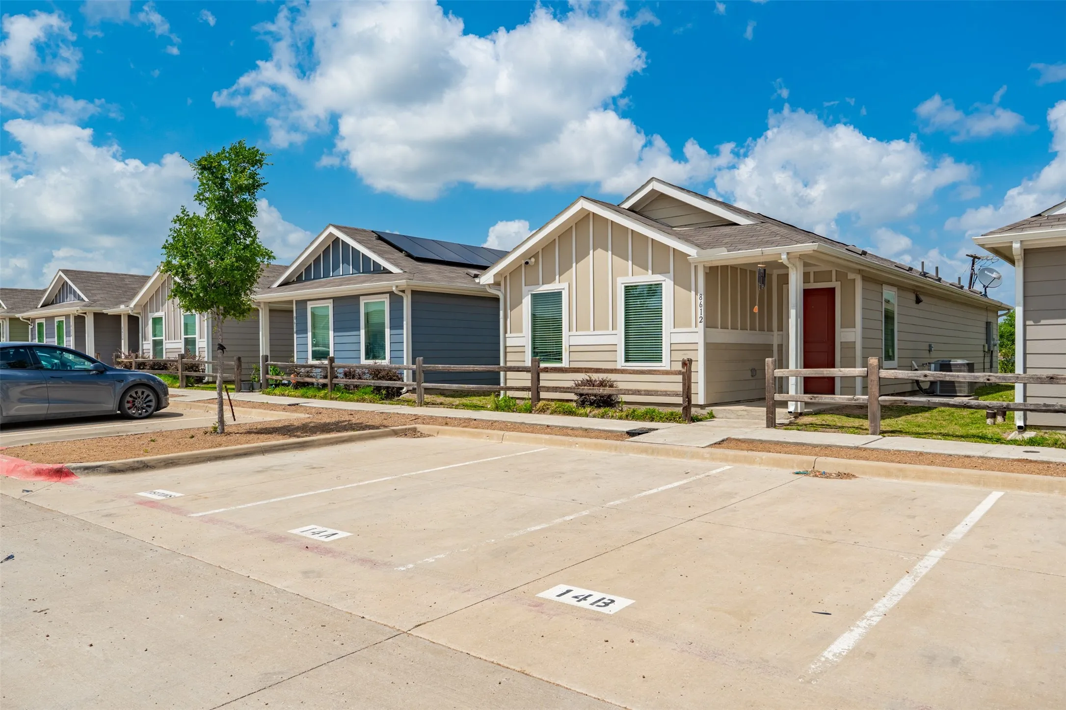 Single Family Residence For Sale in Tarrant County , 8612 Cottage Creek Drive 13, Fort Worth, Texas 76123, 3 Bedroom, 2 Bathroom, Garage spaces, 1,170 Sqft, built in 2023, Preowned, Price $200,000, mls#21223202, Real Estate Agent in Fort Worth, Homes For Sale in Tarrant county, Homes For Sale in Fort Worth, Realtor in Fort Worth Texas, Real Estate Brokerage Independent Realty Texas, Luminita Cordes Realtor