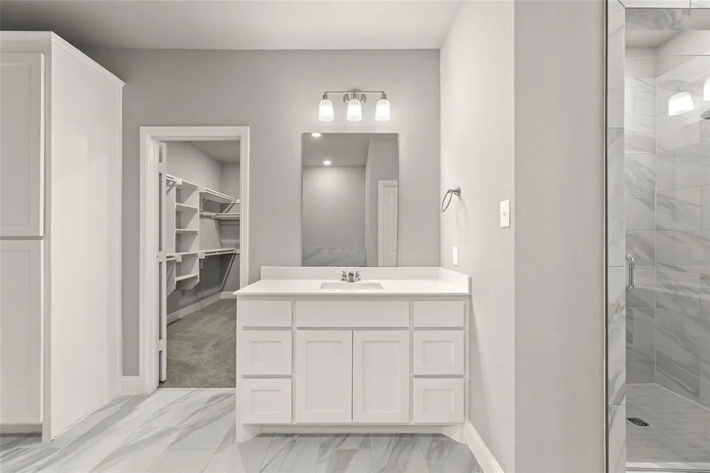 Single Family Residence For Rent in Collin County , 304 Community Drive, Lavon, Texas 75166, 4 Bedroom, 3 Bathroom, 2 Garage spaces, 2,900 Sqft, built in 2023, Preowned, mls#21244177, Real Estate Agent in Lavon, Homes For Rent in Collin county, Homes For Rent in Lavon, Realtor in Lavon Texas, Real Estate Brokerage Independent Realty Texas, Luminita Cordes Realtor