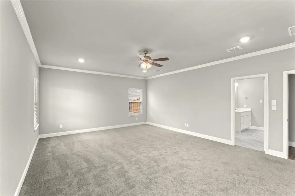 Single Family Residence For Rent in Collin County , 304 Community Drive, Lavon, Texas 75166, 4 Bedroom, 3 Bathroom, 2 Garage spaces, 2,900 Sqft, built in 2023, Preowned, mls#21244177, Real Estate Agent in Lavon, Homes For Rent in Collin county, Homes For Rent in Lavon, Realtor in Lavon Texas, Real Estate Brokerage Independent Realty Texas, Luminita Cordes Realtor