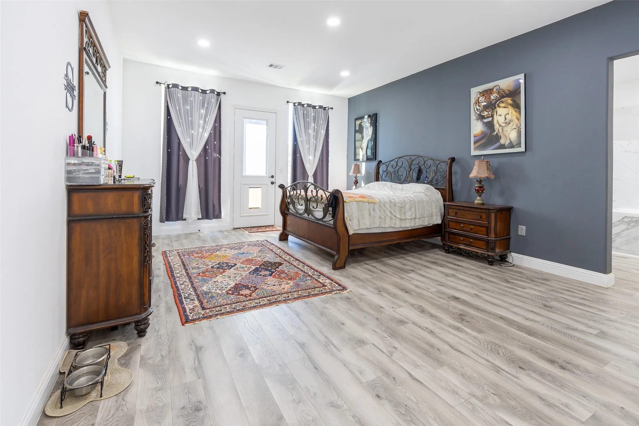 Single Family Residence For Sale in Denton County , 2630 Rock Hill Road, Aubrey, Texas 76227, 5 Bedroom, 3 Bathroom, 3 Garage spaces, 5,690 Sqft, built in 2023, mls#21244217, Real Estate Agent in Aubrey, Homes For Sale in Denton county, Homes For Sale in Aubrey, Realtor in Aubrey Texas, Real Estate Brokerage Independent Realty Texas, Luminita Cordes Realtor