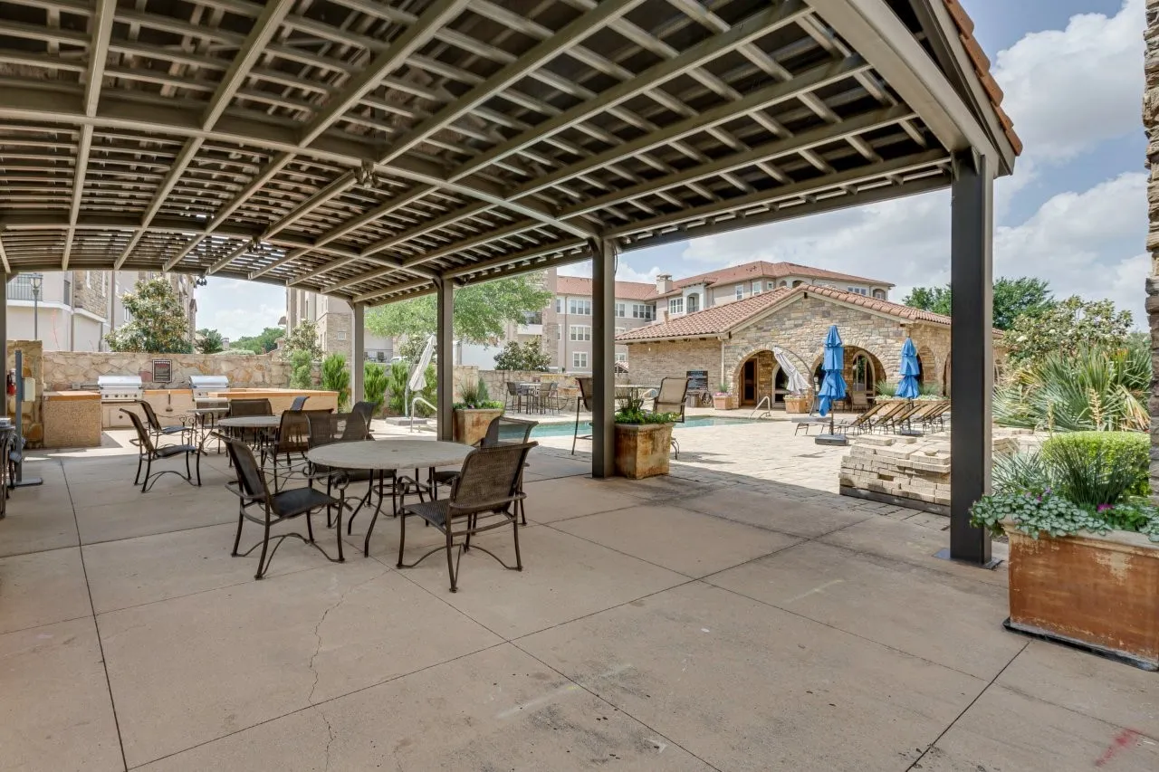 Condominium For Sale in Dallas County , 6631 Via Positano 202, Irving, Texas 75039, 2 Bedrooms, 3 Bathrooms, 2 Garage spaces, 1,977 Sqft, built in 2007, Preowned, Price $444,900, mls#21243838, Real Estate Agent in Irving, Homes For Sale in Dallas county, Homes For Sale in Irving, Realtor in Irving Texas, Real Estate Brokerage Independent Realty Texas, Luminita Cordes Realtor