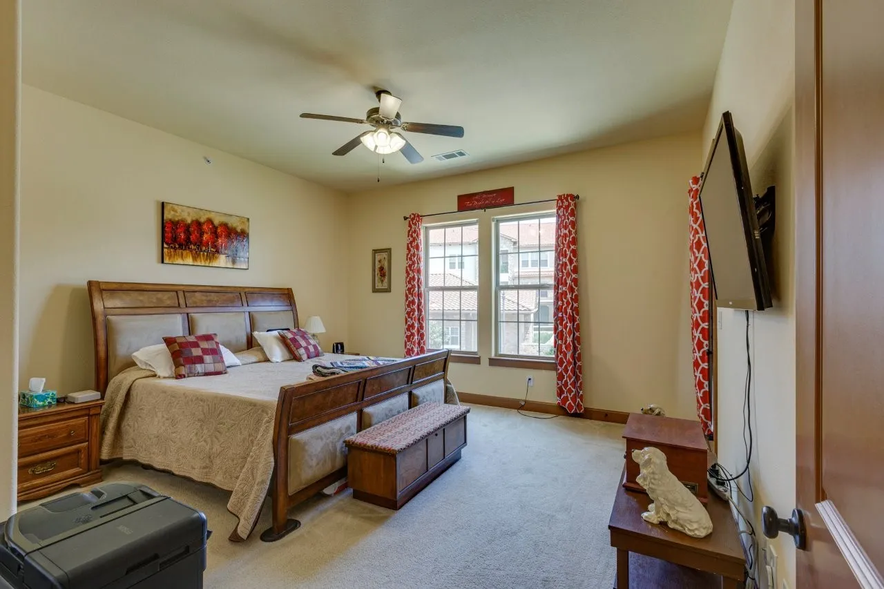 Condominium For Sale in Dallas County , 6631 Via Positano 202, Irving, Texas 75039, 2 Bedrooms, 3 Bathrooms, 2 Garage spaces, 1,977 Sqft, built in 2007, Preowned, Price $444,900, mls#21243838, Real Estate Agent in Irving, Homes For Sale in Dallas county, Homes For Sale in Irving, Realtor in Irving Texas, Real Estate Brokerage Independent Realty Texas, Luminita Cordes Realtor
