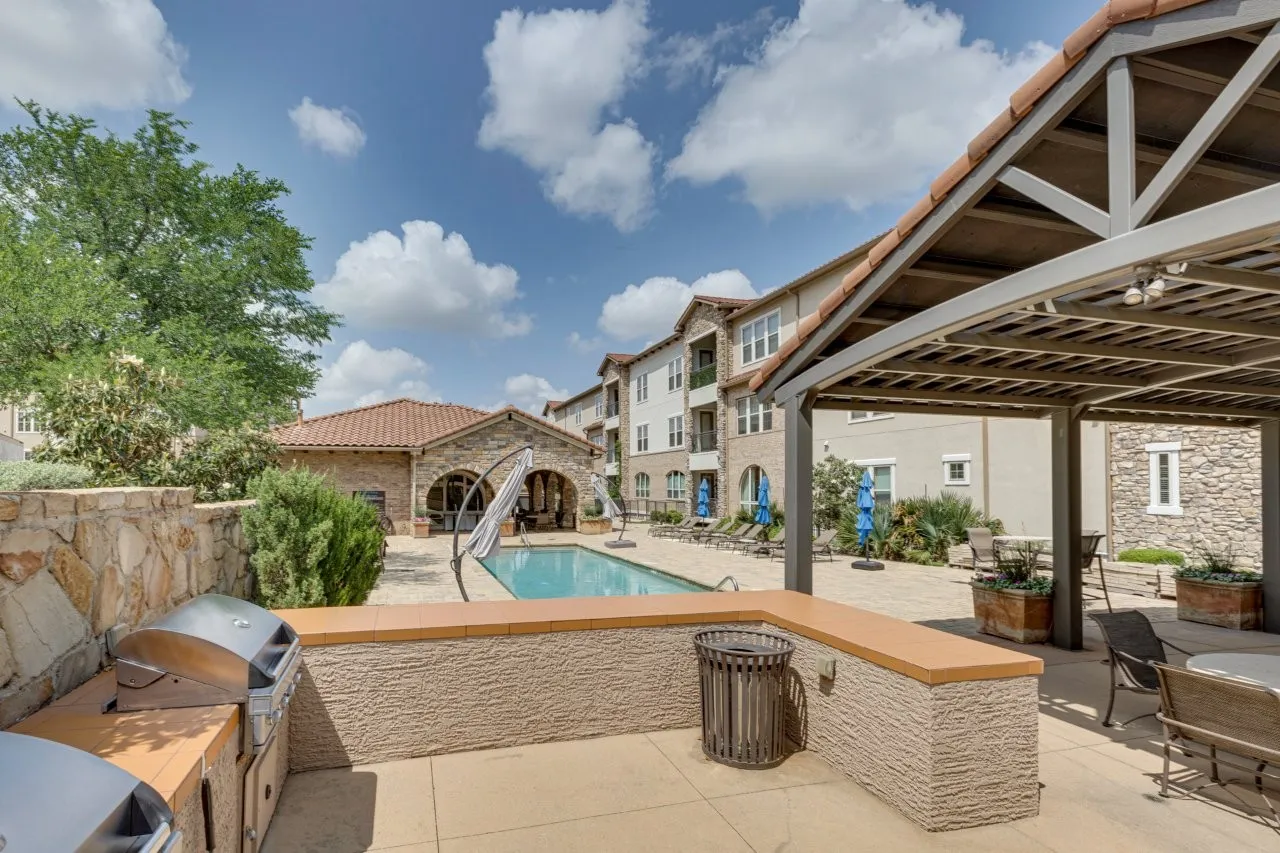 Condominium For Sale in Dallas County , 6631 Via Positano 202, Irving, Texas 75039, 2 Bedrooms, 3 Bathrooms, 2 Garage spaces, 1,977 Sqft, built in 2007, Preowned, Price $444,900, mls#21243838, Real Estate Agent in Irving, Homes For Sale in Dallas county, Homes For Sale in Irving, Realtor in Irving Texas, Real Estate Brokerage Independent Realty Texas, Luminita Cordes Realtor