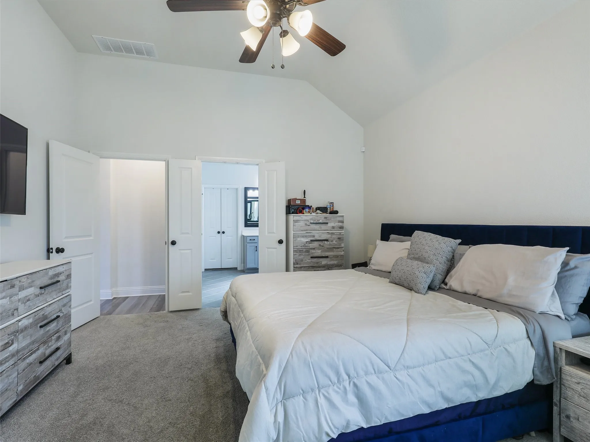Single Family Residence For Sale in Collin County , 325 Mustang Draw Trail, Mc Kinney, Texas 75071, 4 Bedroom, 3 Bathroom, 2 Garage spaces, 2,768 Sqft, built in 2020, Preowned, mls#21243794, Real Estate Agent in Mc Kinney, Homes For Sale in Collin county, Homes For Sale in Mc Kinney, Realtor in Mc Kinney Texas, Real Estate Brokerage Independent Realty Texas, Luminita Cordes Realtor