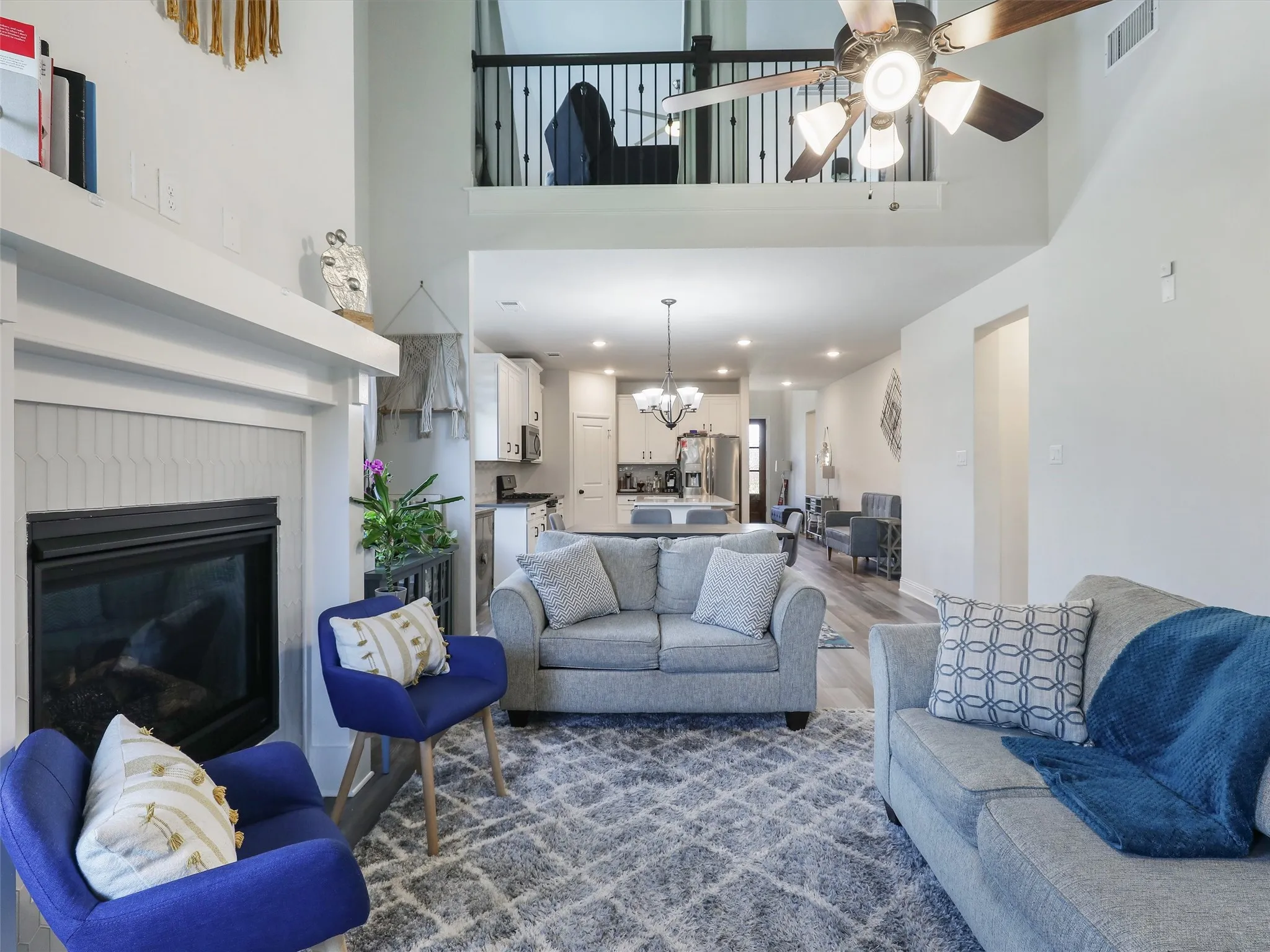 Single Family Residence For Sale in Collin County , 325 Mustang Draw Trail, Mc Kinney, Texas 75071, 4 Bedroom, 3 Bathroom, 2 Garage spaces, 2,768 Sqft, built in 2020, Preowned, mls#21243794, Real Estate Agent in Mc Kinney, Homes For Sale in Collin county, Homes For Sale in Mc Kinney, Realtor in Mc Kinney Texas, Real Estate Brokerage Independent Realty Texas, Luminita Cordes Realtor