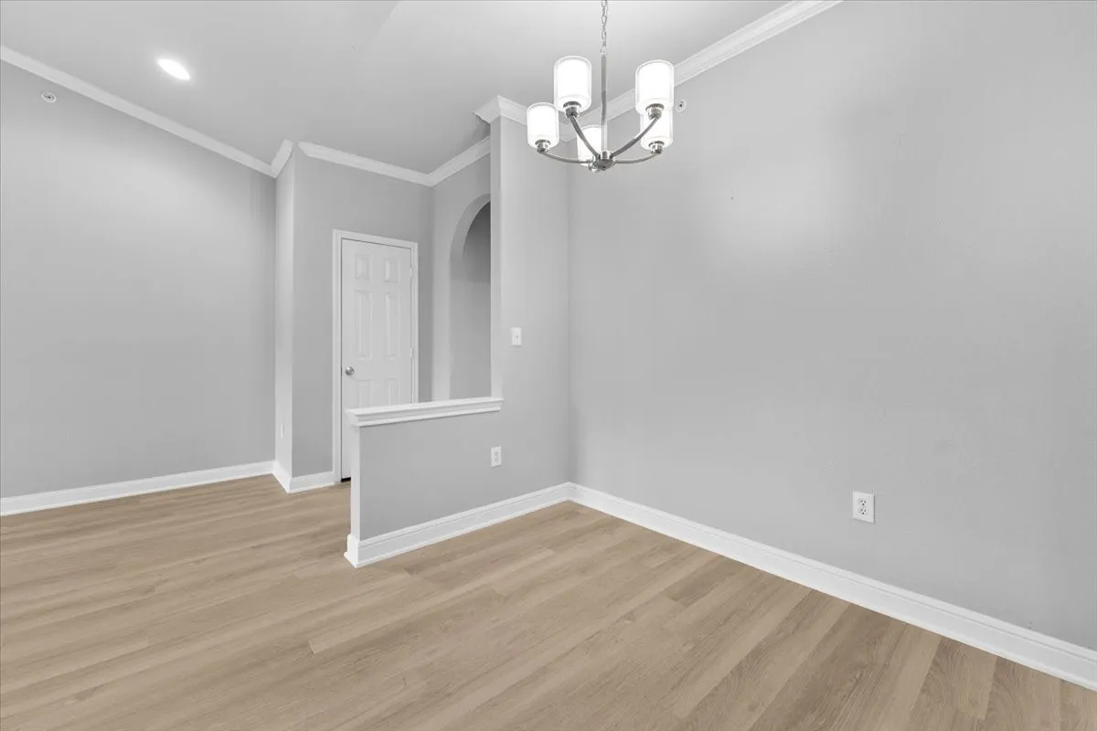 Single Family Residence For Rent in Collin County , 2601 Preston Road, Plano, Texas 75093, 2 Bedrooms, 2 Bathrooms, 1 Garage spaces, 1,246 Sqft, built in 1995, Preowned, Price $1,850, mls#21243575, Real Estate Agent in Plano, Homes For Rent in Collin county, Homes For Rent in Plano, Realtor in Plano Texas, Real Estate Brokerage Independent Realty Texas, Luminita Cordes Realtor