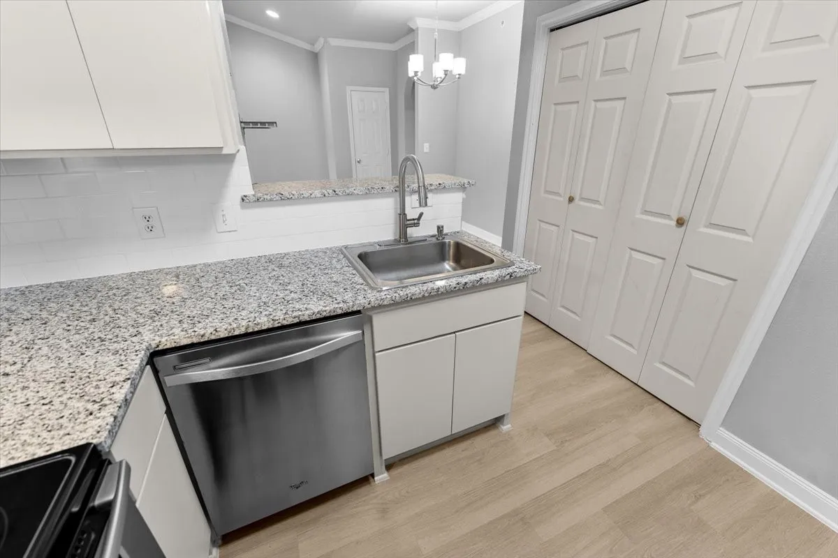 Single Family Residence For Rent in Collin County , 2601 Preston Road, Plano, Texas 75093, 2 Bedrooms, 2 Bathrooms, 1 Garage spaces, 1,246 Sqft, built in 1995, Preowned, Price $1,850, mls#21243575, Real Estate Agent in Plano, Homes For Rent in Collin county, Homes For Rent in Plano, Realtor in Plano Texas, Real Estate Brokerage Independent Realty Texas, Luminita Cordes Realtor