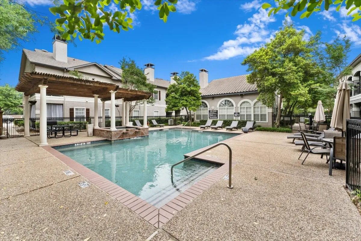 Single Family Residence For Rent in Collin County , 2601 Preston Road, Plano, Texas 75093, 2 Bedrooms, 2 Bathrooms, 1 Garage spaces, 1,246 Sqft, built in 1995, Preowned, Price $1,850, mls#21243575, Real Estate Agent in Plano, Homes For Rent in Collin county, Homes For Rent in Plano, Realtor in Plano Texas, Real Estate Brokerage Independent Realty Texas, Luminita Cordes Realtor