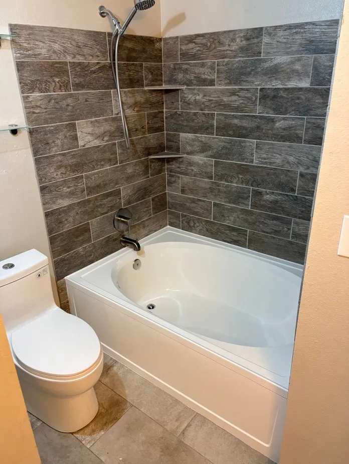 Single Family Residence For Rent in Collin County , 2601 Preston Road, Plano, Texas 75093, 2 Bedrooms, 2 Bathrooms, 1 Garage spaces, 1,246 Sqft, built in 1995, Preowned, Price $1,850, mls#21243575, Real Estate Agent in Plano, Homes For Rent in Collin county, Homes For Rent in Plano, Realtor in Plano Texas, Real Estate Brokerage Independent Realty Texas, Luminita Cordes Realtor