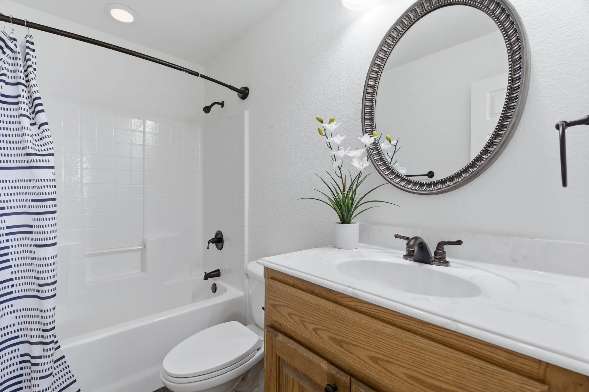 Single Family Residence For Sale in Parker County , 250 Newfield Lane, Springtown, Texas 76082, 4 Bedroom, 4 Bathroom, 3 Garage spaces, 3,608 Sqft, built in 2007, mls#21235536, Real Estate Agent in Springtown, Homes For Sale in Parker county, Homes For Sale in Springtown, Realtor in Springtown Texas, Real Estate Brokerage Independent Realty Texas, Luminita Cordes Realtor